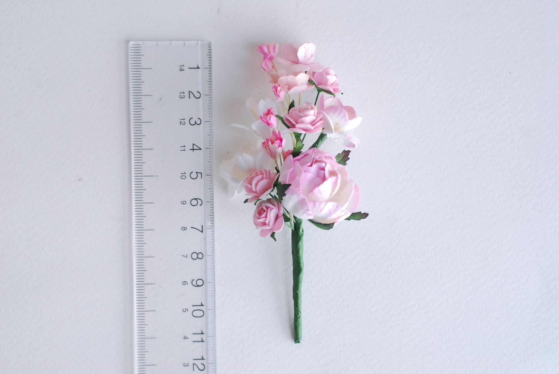 ช่อดอกไม้ติดอกเจ้าบ่าว ช่อดอกไม้ประดับ งานแต่งงาน งานประดิษฐ์ ของชำร่วย ดอกไม้กระดาษสา งานแต่งงาน DIY wedding boutonniere