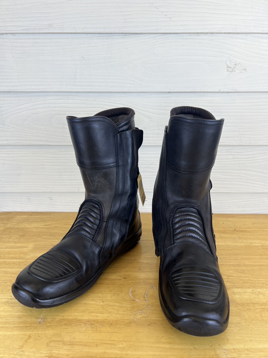 รองเท้าขี่มอเตอร์ไซด์( มือสอง) CMBA-207 Size ขนาดจากป้าย 45EUR /10UK /28.5CM Daytona