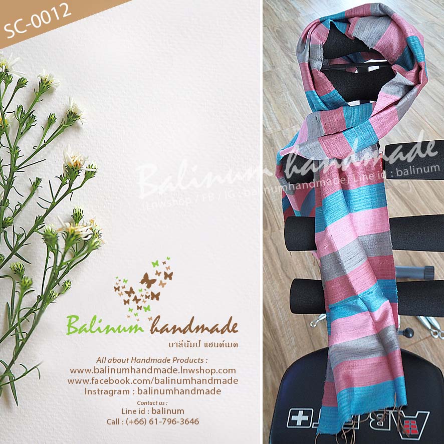 Hand Woven Scarf 100% Laos Silk, Very Soft and Feel Comfortable. ผ้าพันคอไหมลาว 100% ของแท้ งานทอมือทั้งผืน เนื้อผ้านุ่ม ลื่น บางเบา ให้ความอบอุ่น รู้สึกสบาย สามารถนำมาพันคอหรือคลุมไหล่ก็ได้ (ใช้ได้ทั้งผู้หญิงและผู้ชาย) ฟ้า, ชมพู (Blue, Pink)