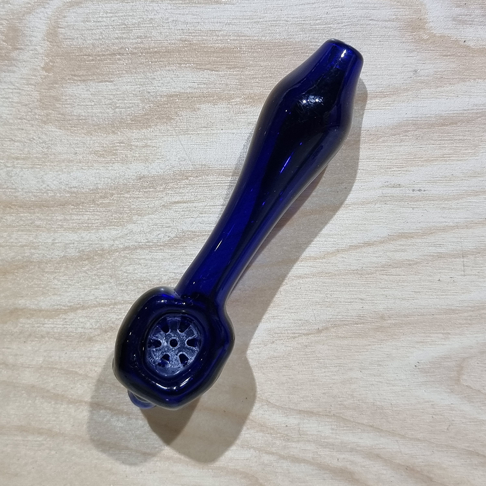 [1006] Glass pipe พกพา กรองดอกไม้ หลายรู มีโบว 2แบบ กระโหลก บอลระบายความร้อน