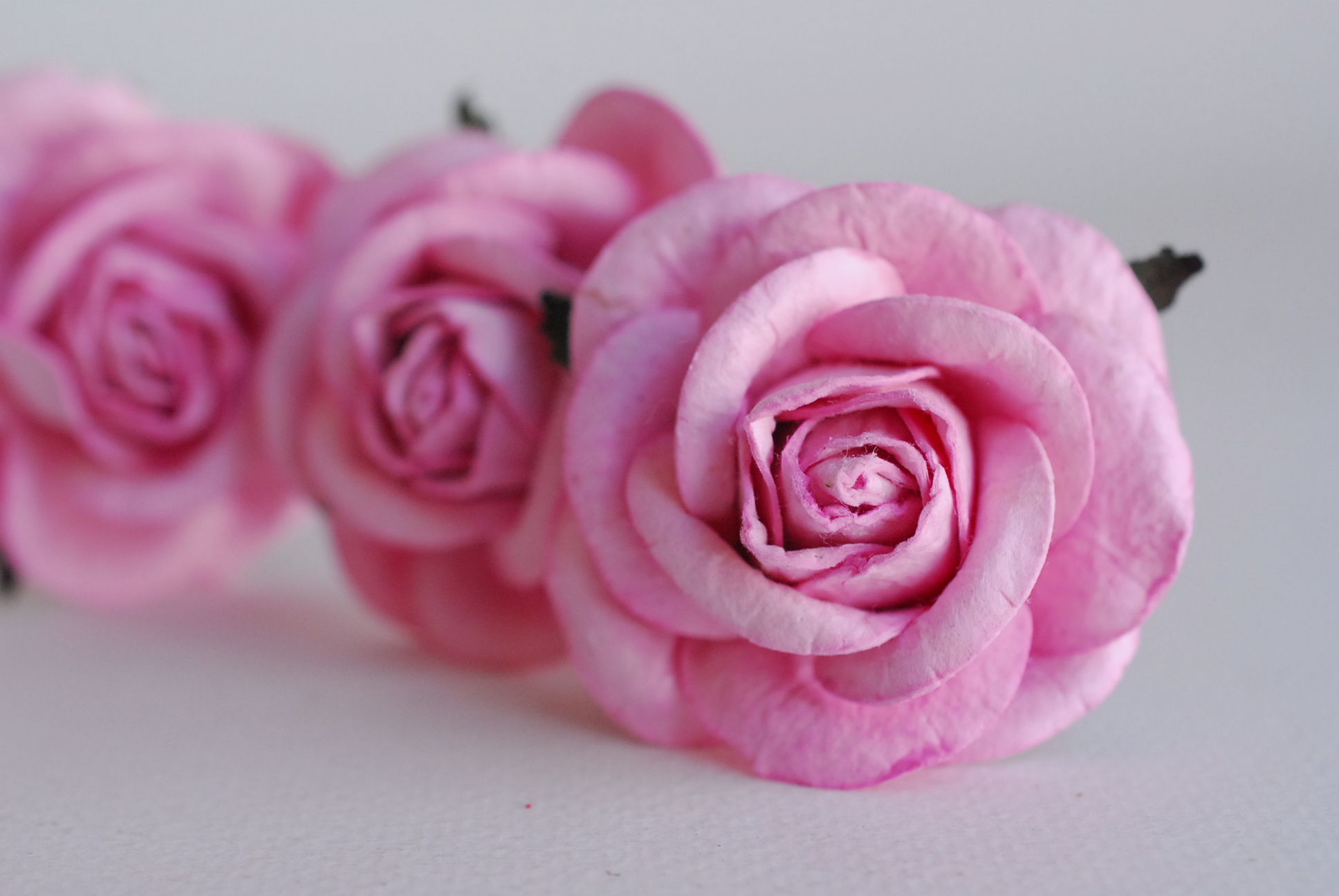 ดอกไม้กระดาษสา ดอกไม้กุหลาบกระดาษ ดอกไม้ประดิษฐ์ งานแต่งงาน ตกแต่งของชำร่วย, งานแต่งงาน สีชมพู ขนา่ด 4.5 cm., Paper flower,20 Pieces mulberry rose, 4.5 cm. pink color.