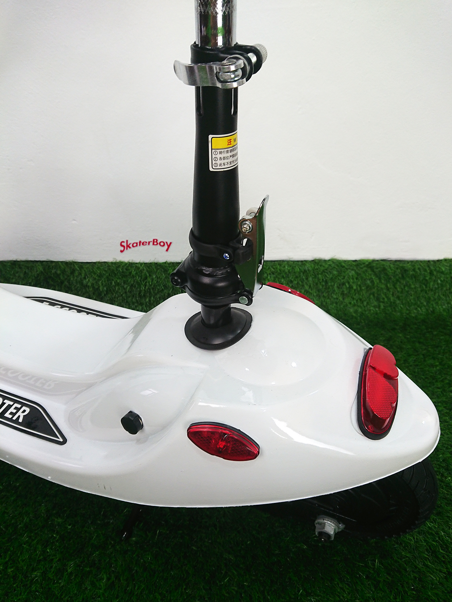 [0601] สกู็ตเตอร์ไฟฟ้า รุ่น Rabbit สำหรับผู้หญิง ล้อ6นิ้ว รับประกัน6เดือน มีอะไหล่เปลี่ยน Electric scooter