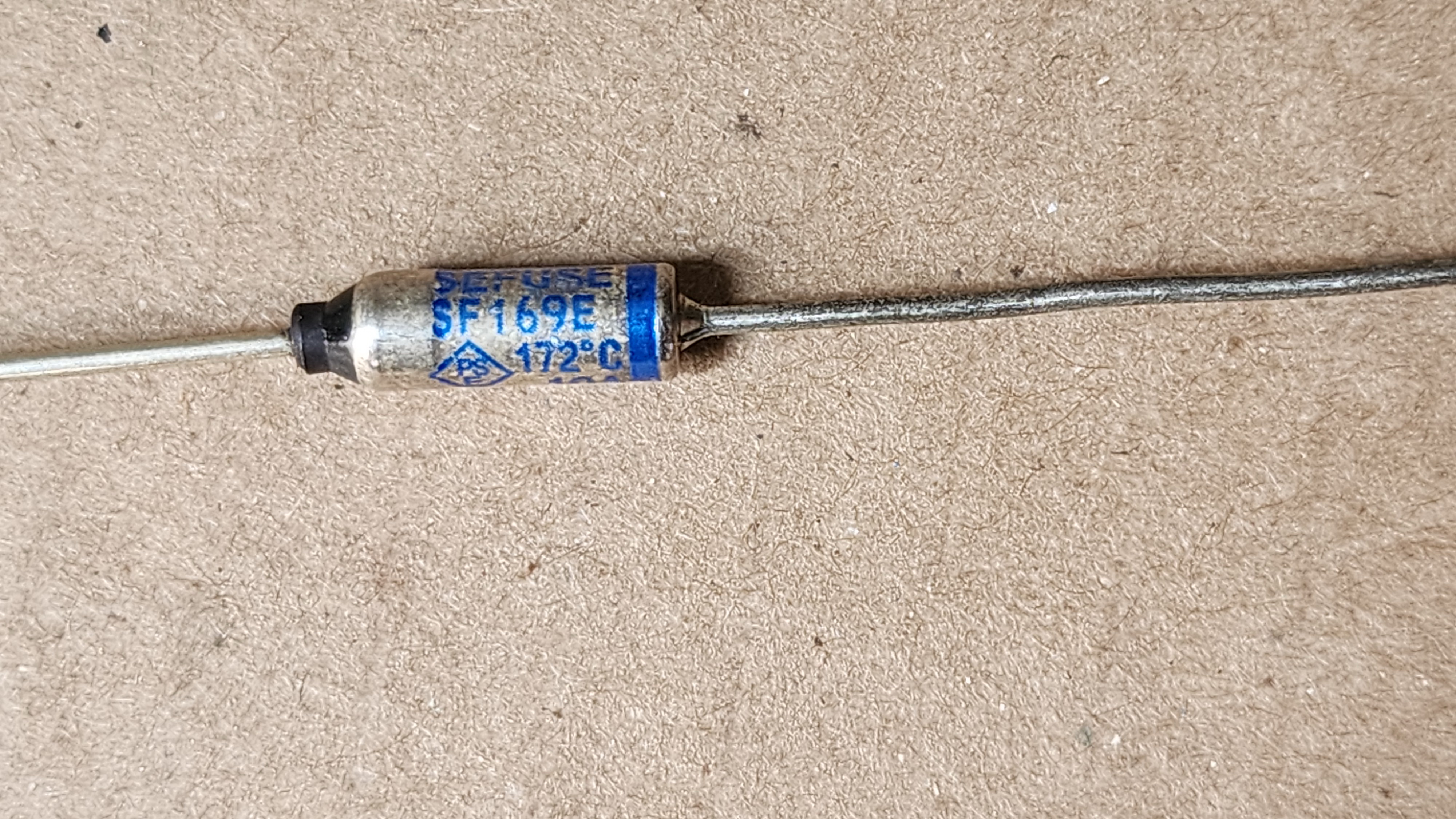 เทอร์โมฟิวส์ ฟิวส์ความร้อน 10A 250V 192C