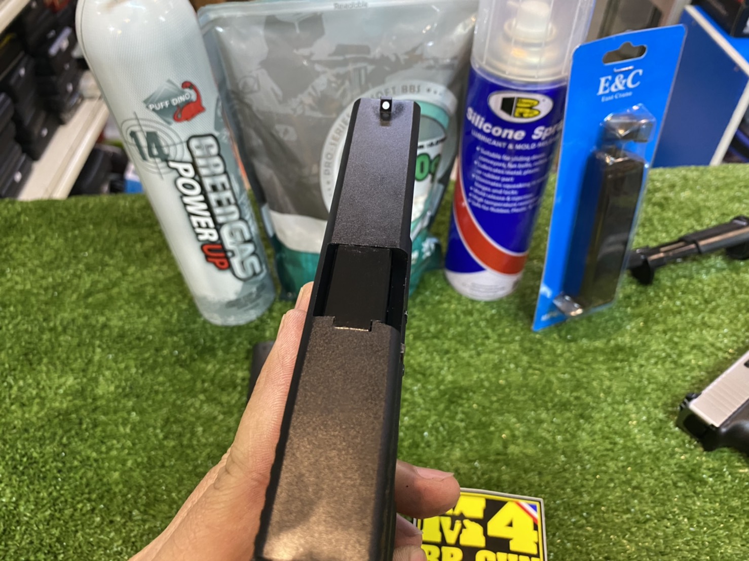 WE G17 Glock 17 Gen4 - สีดำ