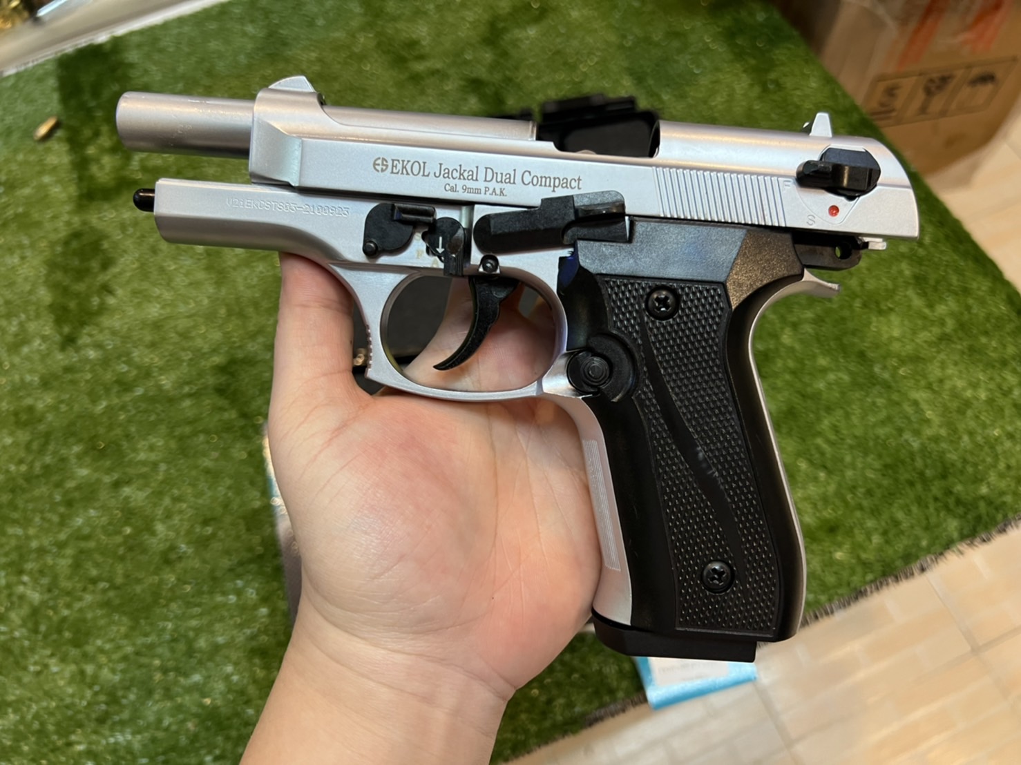 EKOL Jackal Dual Compact บรอนซ์เงิน