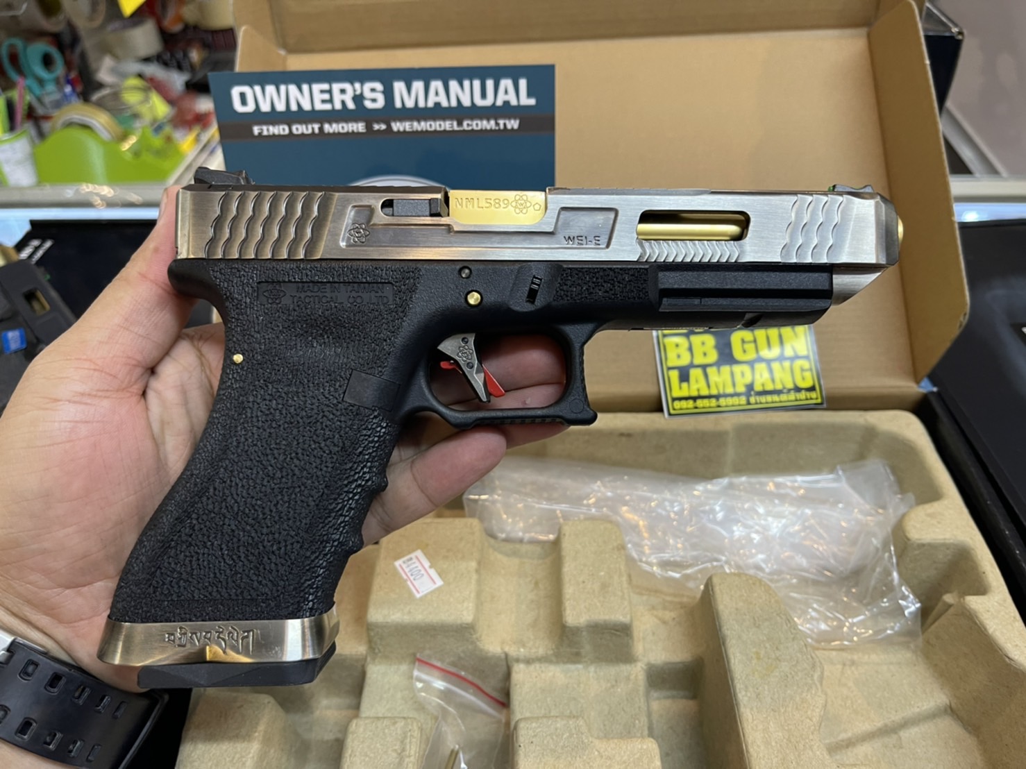 WE - Glock 34 G-Force T1 เฟรมดำ สไลด์เงิน ท่อทอง