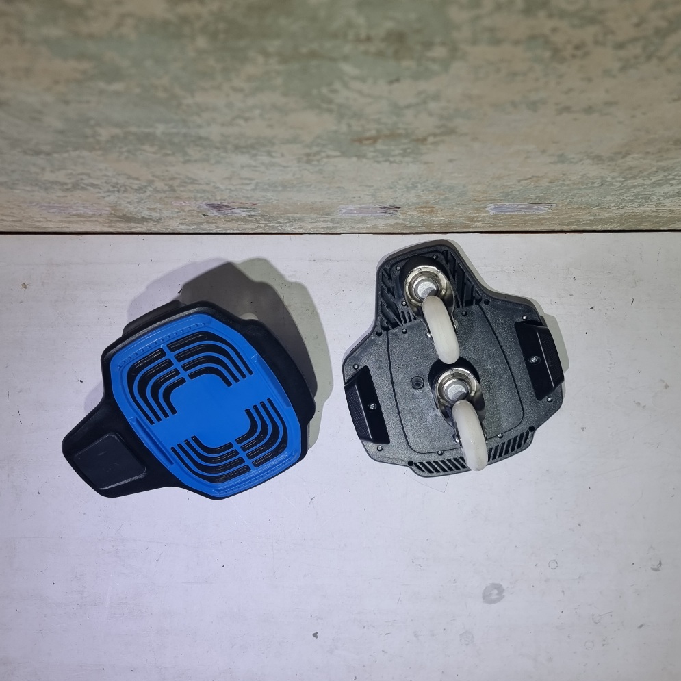 [0211] Drift skate แผ่นใหญ่ สำหรับเริ่มต้น ได้ทั้ง เด็ก ผู้ใหญ่