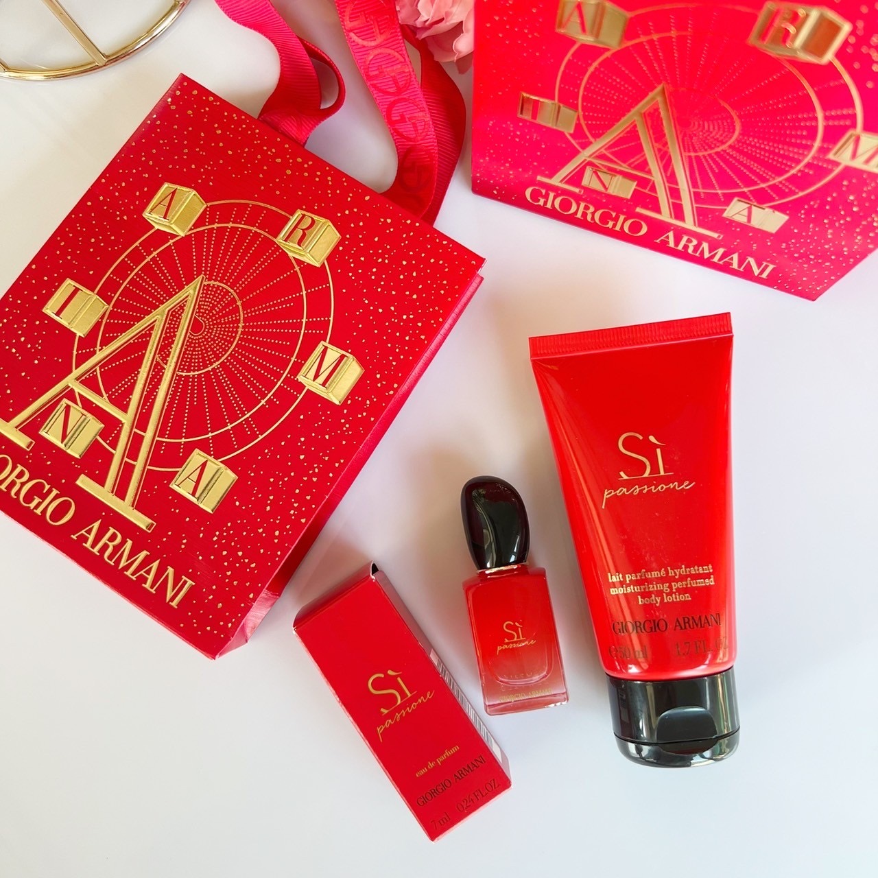 Giorgio Armani Si Passione Perfume and Lotion Mini Set พร้อมถุง