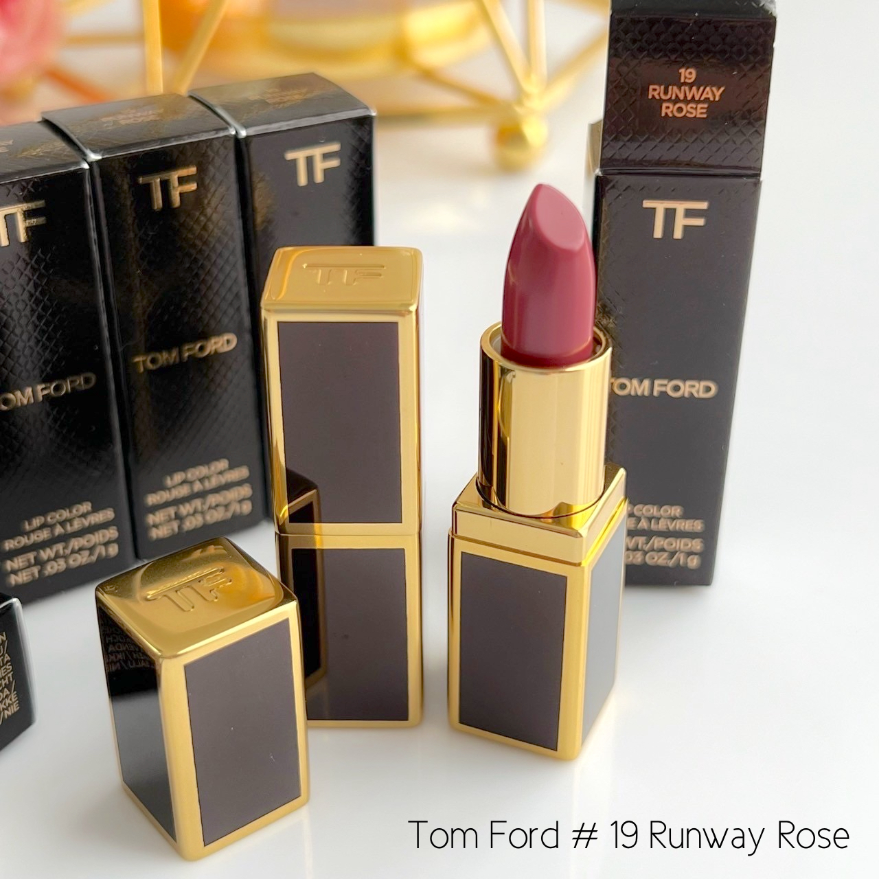 ลิปสติก Tom Ford Lip Color Rouge a Levres 1g # 19 Runway Rose