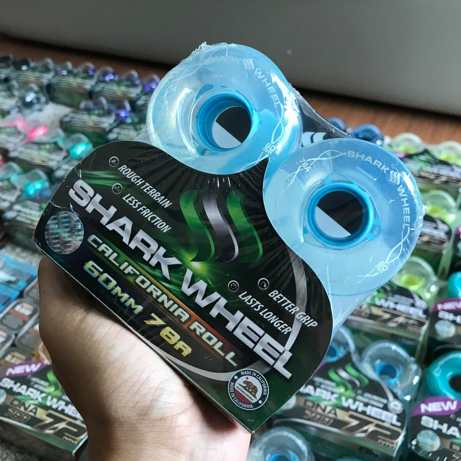 [0316][US] ล้อ shark wheel ขนาด 60mm ความแข็ง 78A ล้อดีดหิน ทางขรุขระ