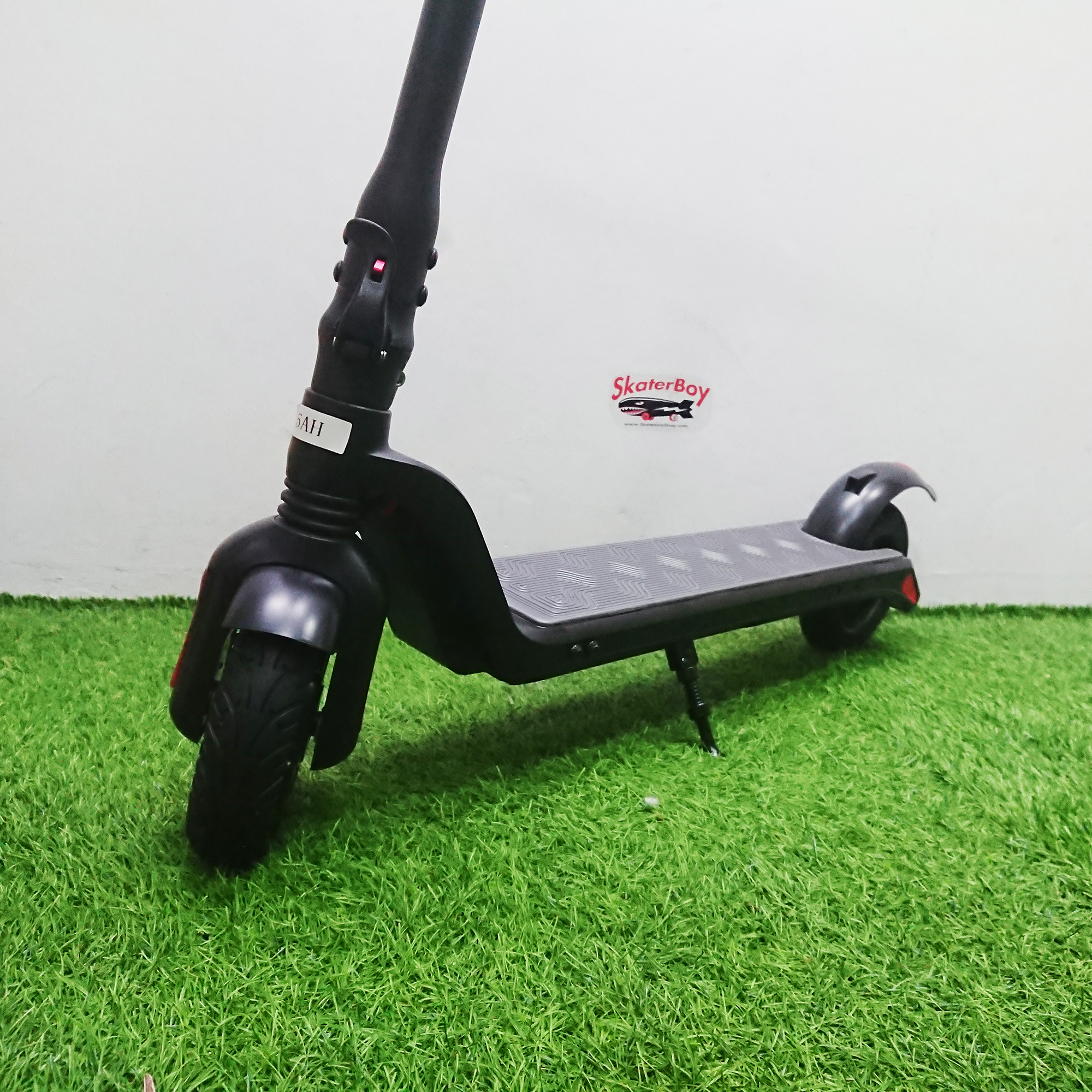 [0601] สกู็ตเตอร์ไฟฟ้า รุ่น X8 ล้อ8นิ้ว พับง่าย วิ่งนิ่ม รับประกัน6เดือน มีอะไหล่เปลี่ยน Electric scooter