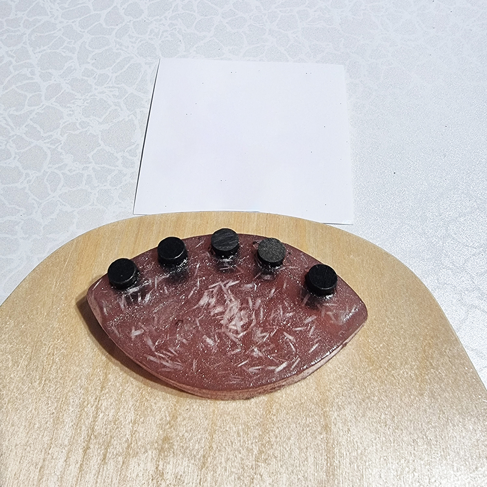 [0302] หินเบรกไฟลุก ติดแผ่นไม้สเก็ตบอร์ด ยกหน้าไม่มีหงาย ป้องกันบอร์ดเป็นรอย brake Tail guard