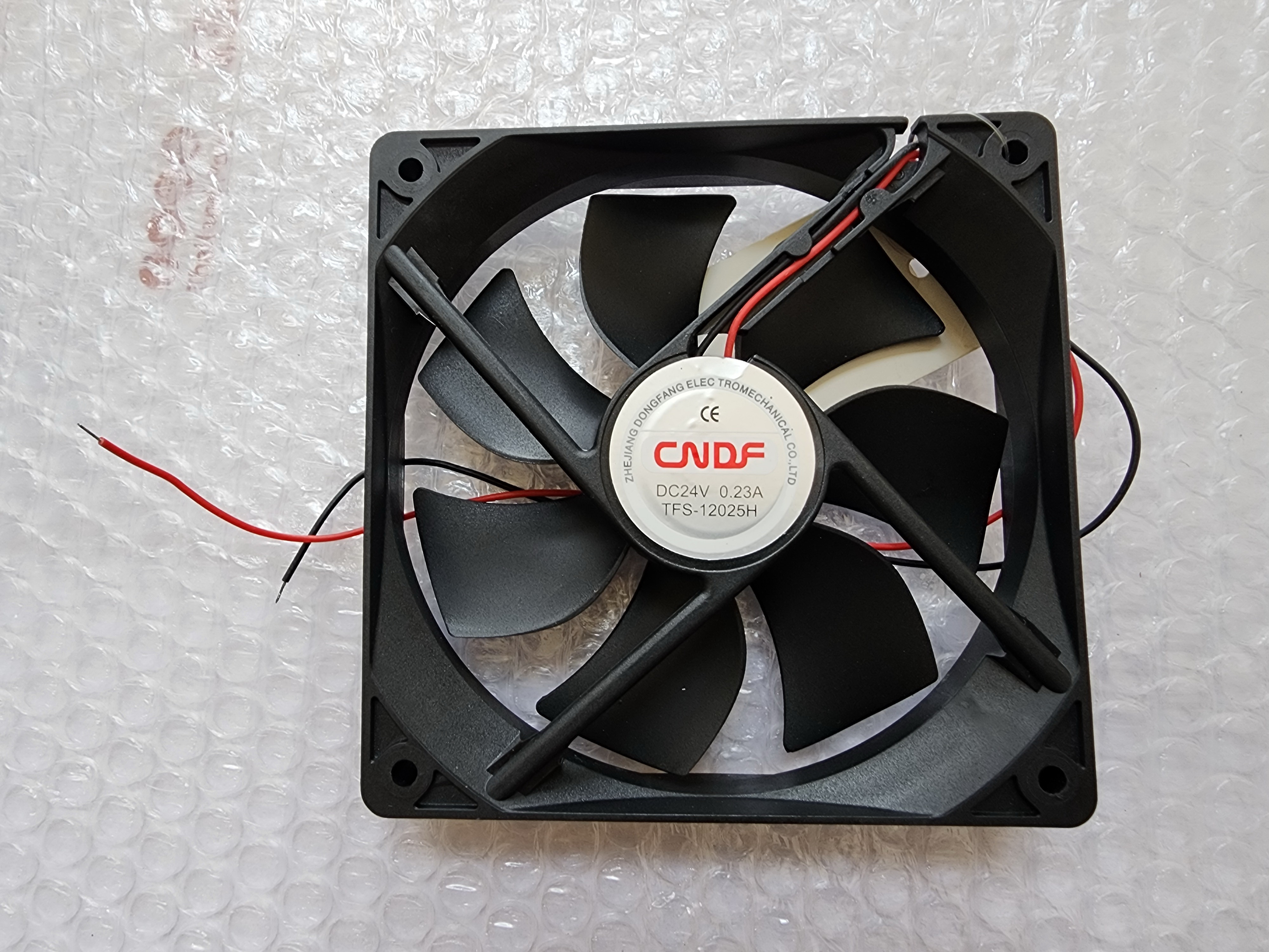 พัดลม 24V 0.23A Size: 120x25mm 2 สาย ดำ แดง