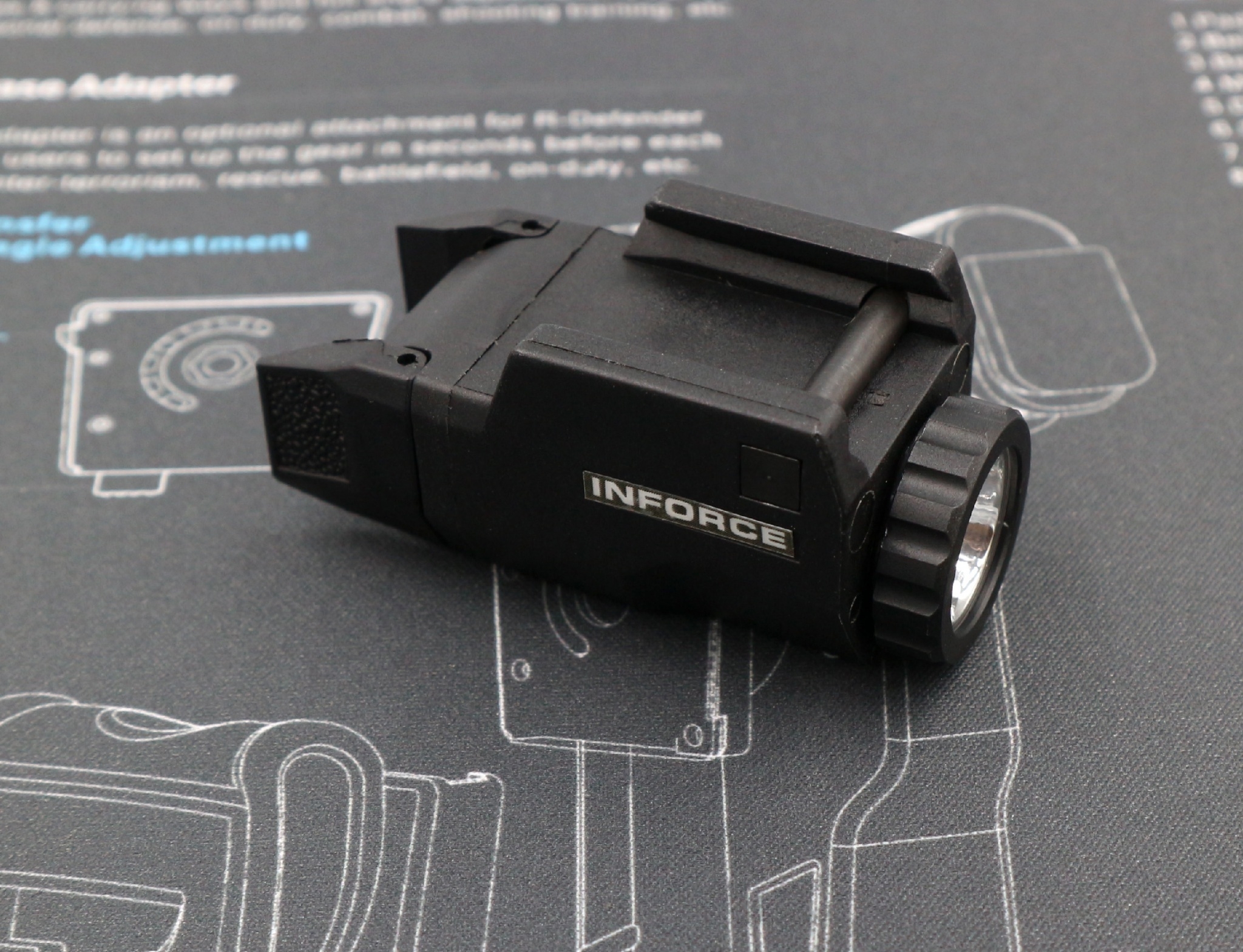 ไฟฉาย Emissive รุ่น APL-C (ตัวสั้น) (K0990)