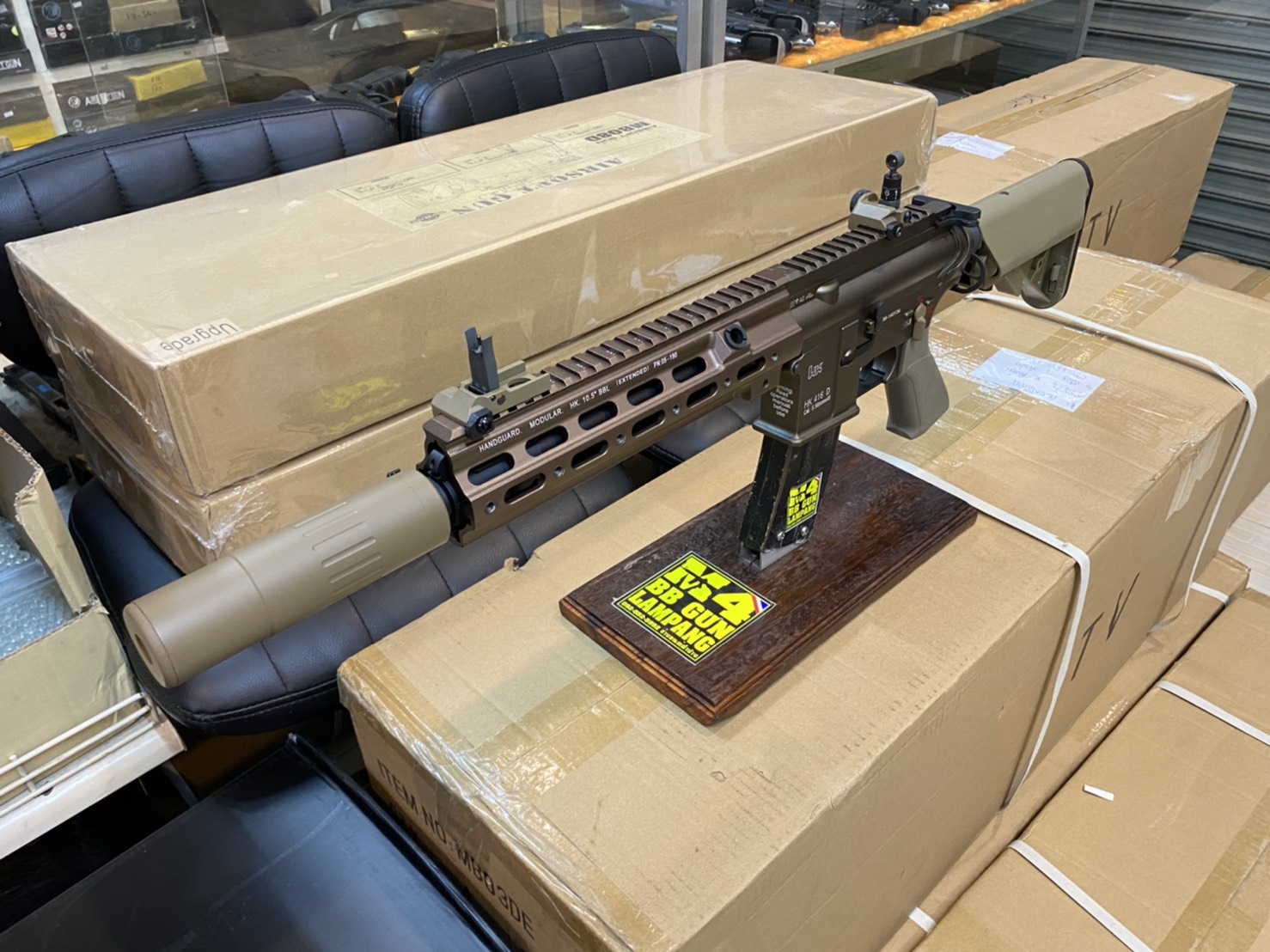 E&C 105 S2 : HK 416 D Geissele 10.5 (Suppressor) สีทราย บอดี้โลหะ