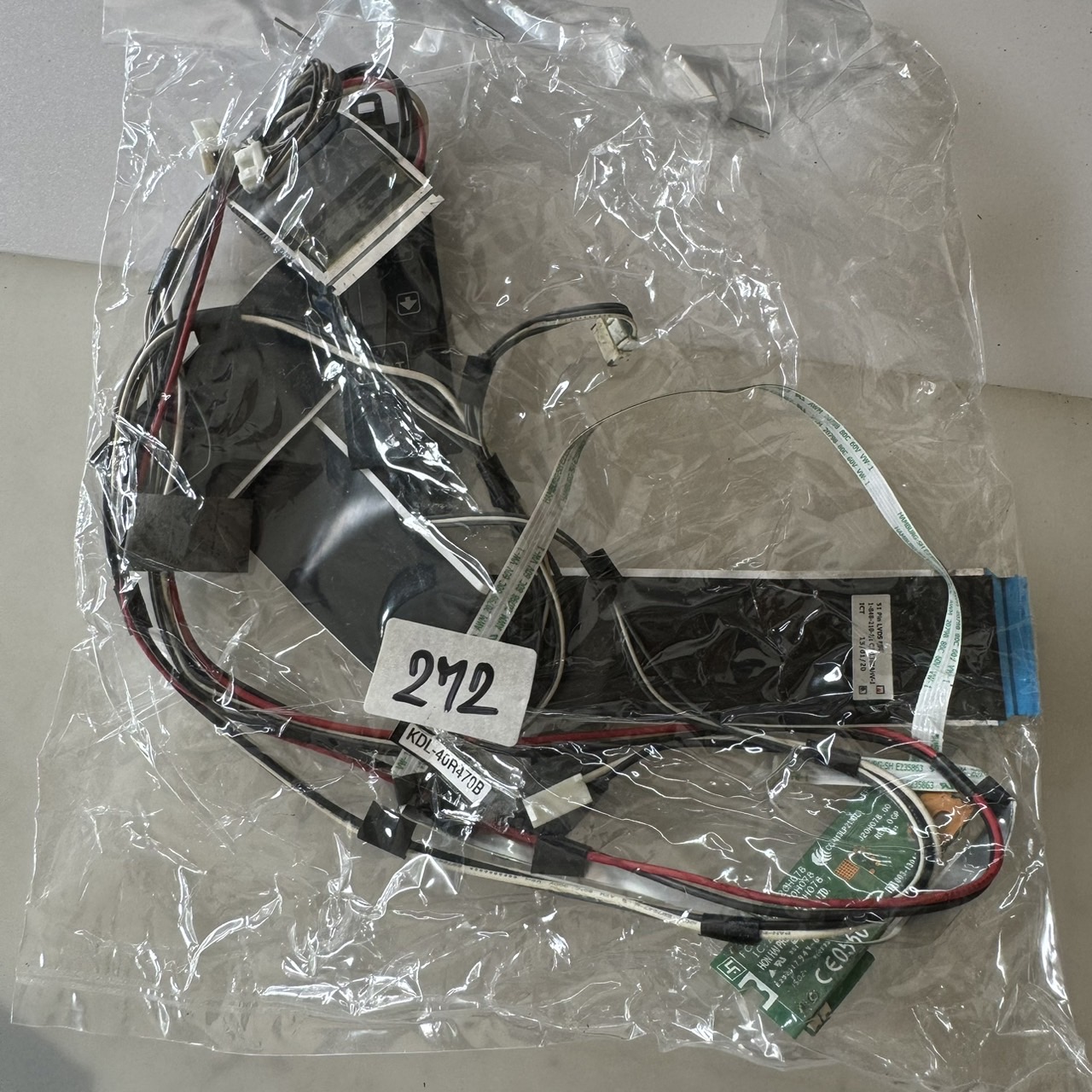 ชุดสายแพร 272 SONY KDL-40R470B