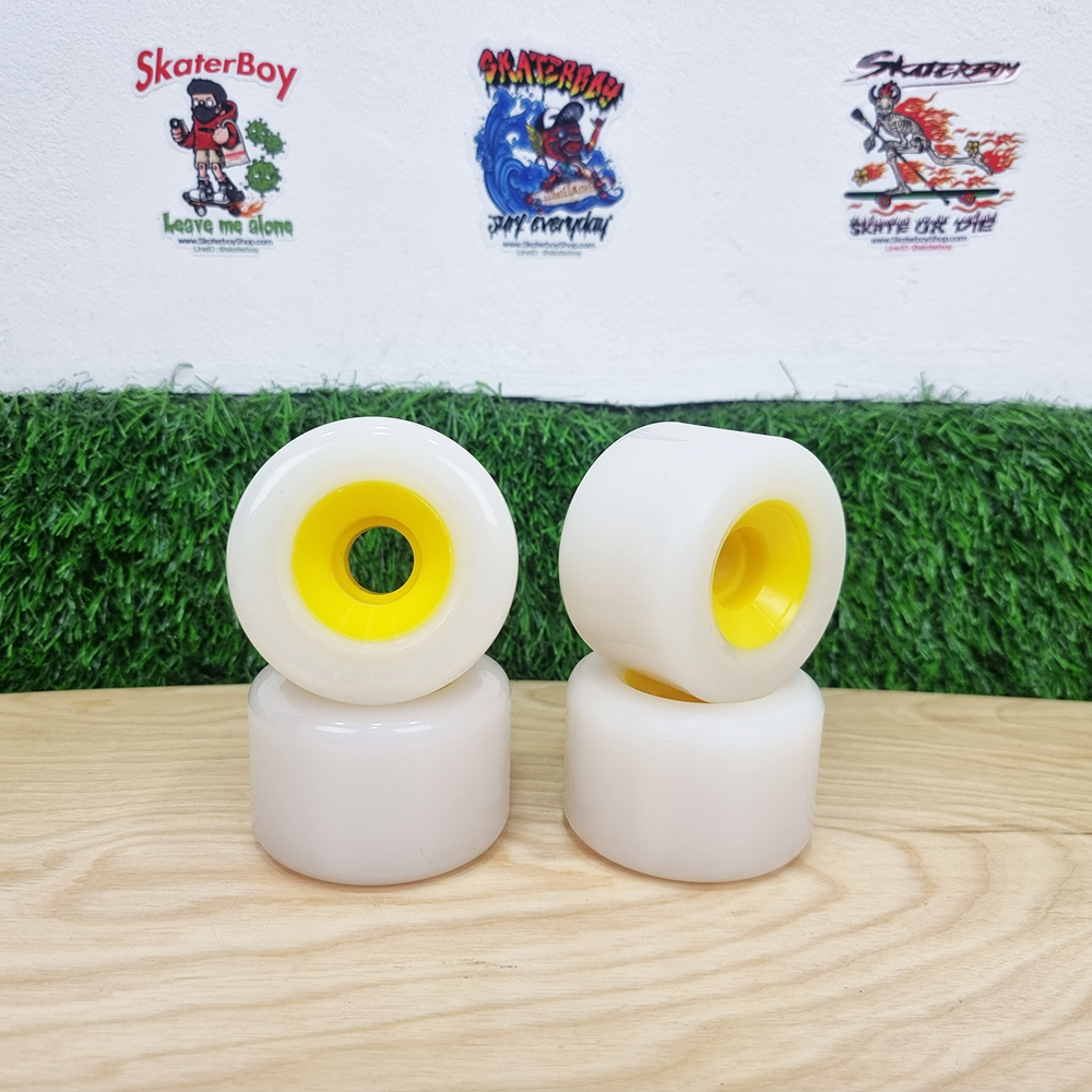 [0316] ล้อสเก็ตบอร์ด เรืองแสง 69x45 82A ขอบมน Luosenka