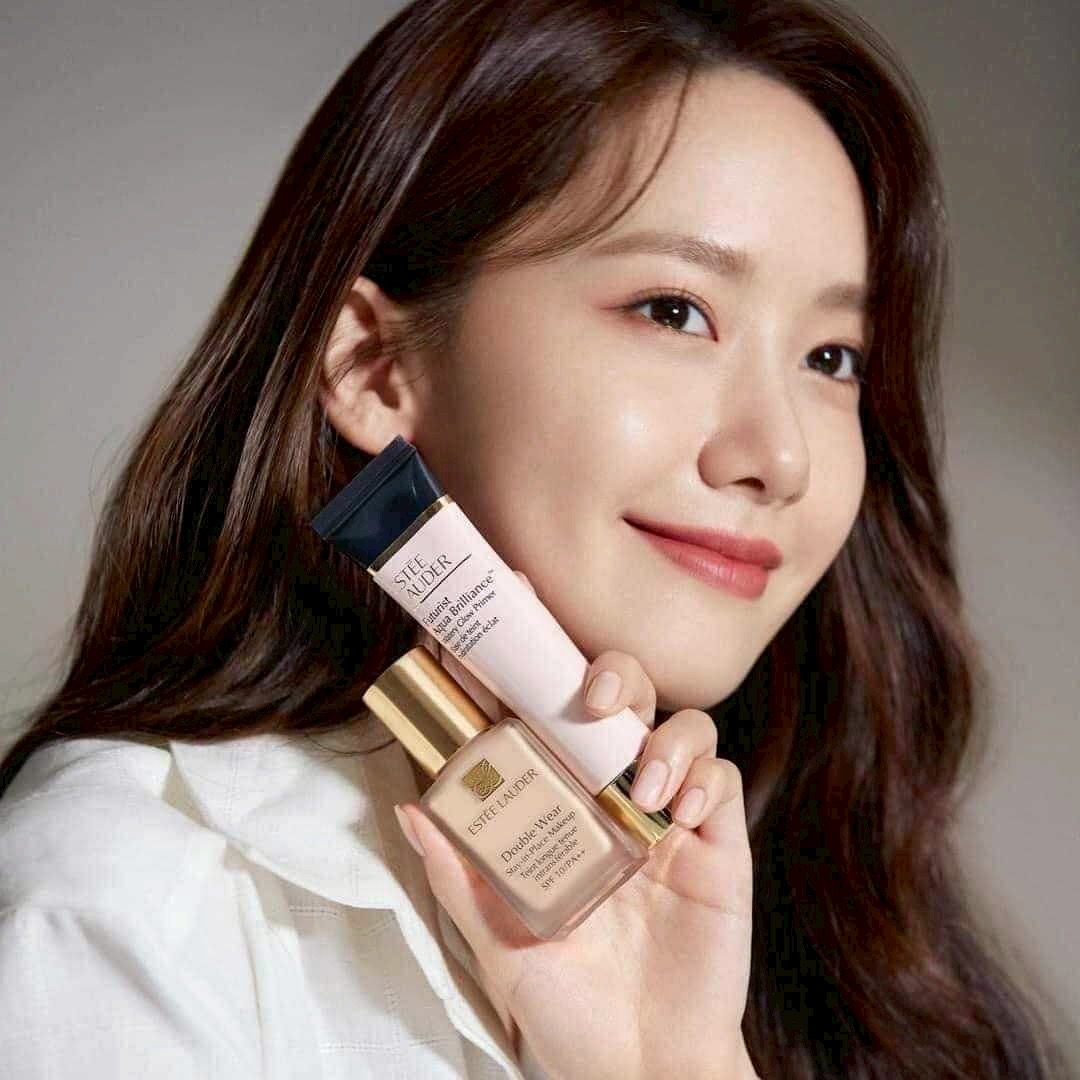 Estee Lauder Futurist Aqua Brilliance Watery Glow Primer & foundation