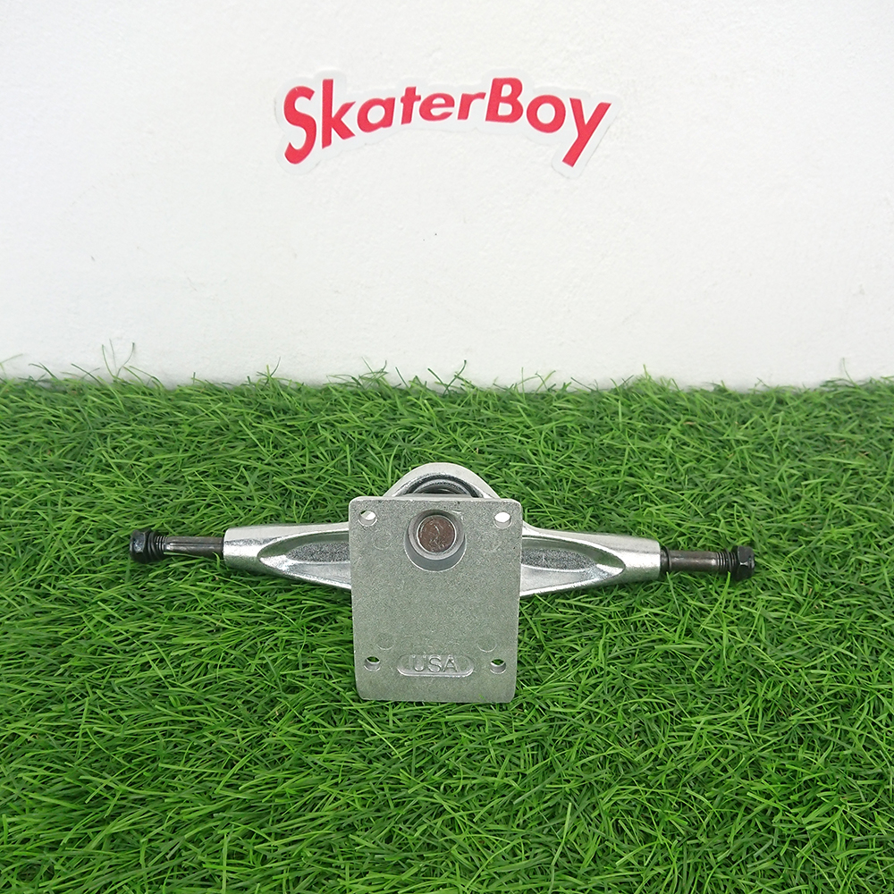 [0306] Surf truck(สปริงสั้น) โมแล้ว เลี้ยวได้สุด ตีเกลียวรูน็อต กว้าง 6.25 นิ้ว สูง 2.5นิ้ว คุ้มค่าฟุดๆ