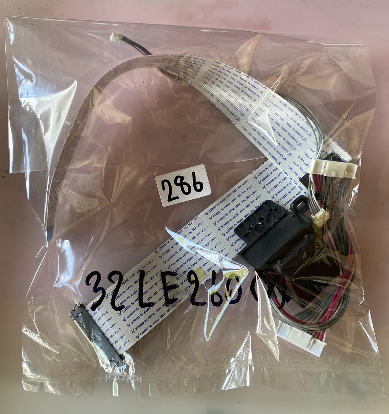 ชุดสายแพร 286 SHARP 32LE260M