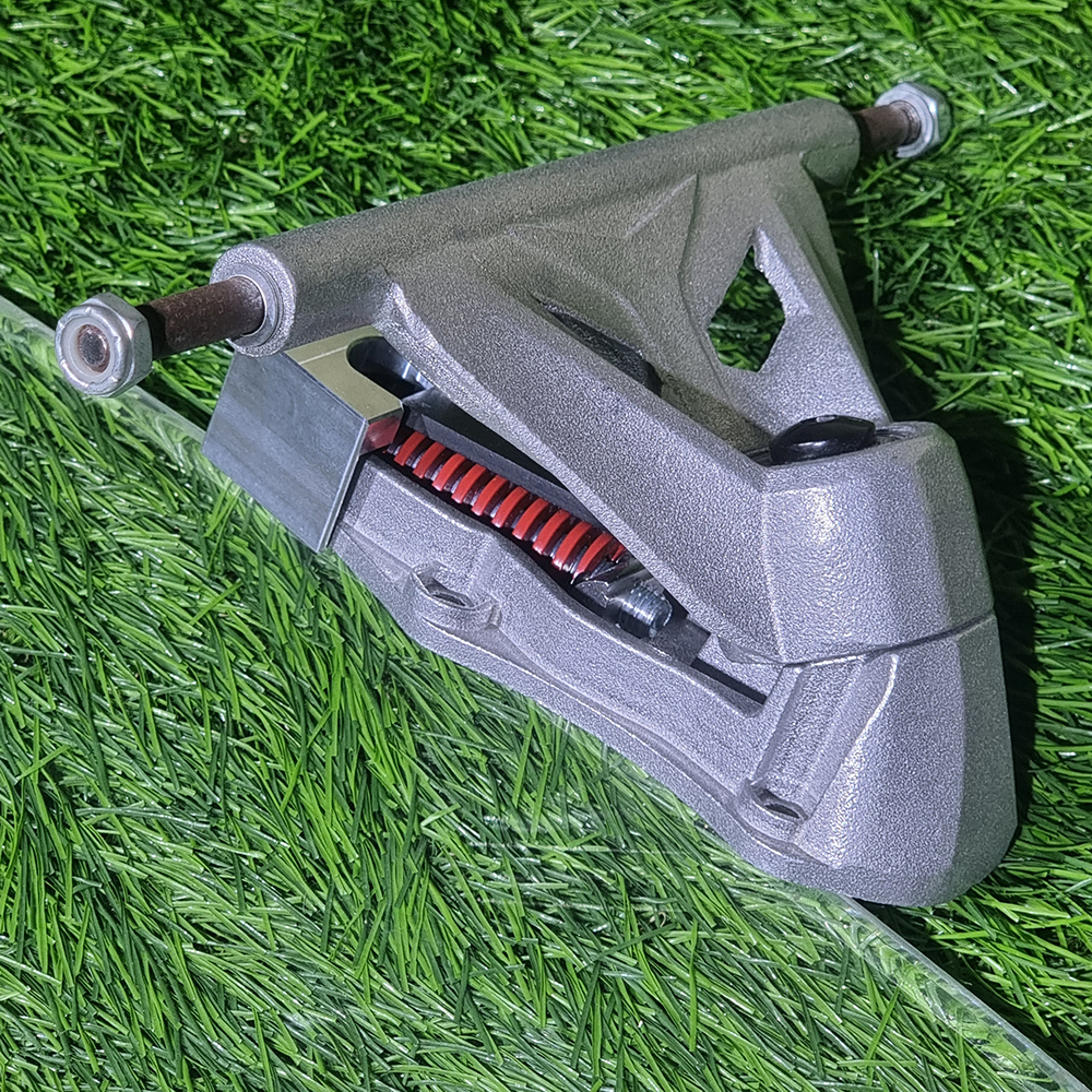 [0306] ทรัคสเก็ตบอร์ด Surf truck(สปริงยาว) CX7 กว้าง 6นิ้ว สูง 2.5นิ้ว โมแล้วเล่นดีกว่าเดิม