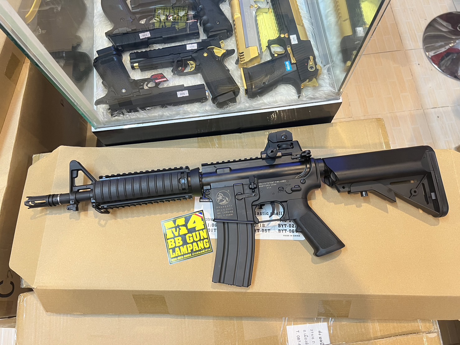 Double Bell BYT-02B M4 CQB (ABS)