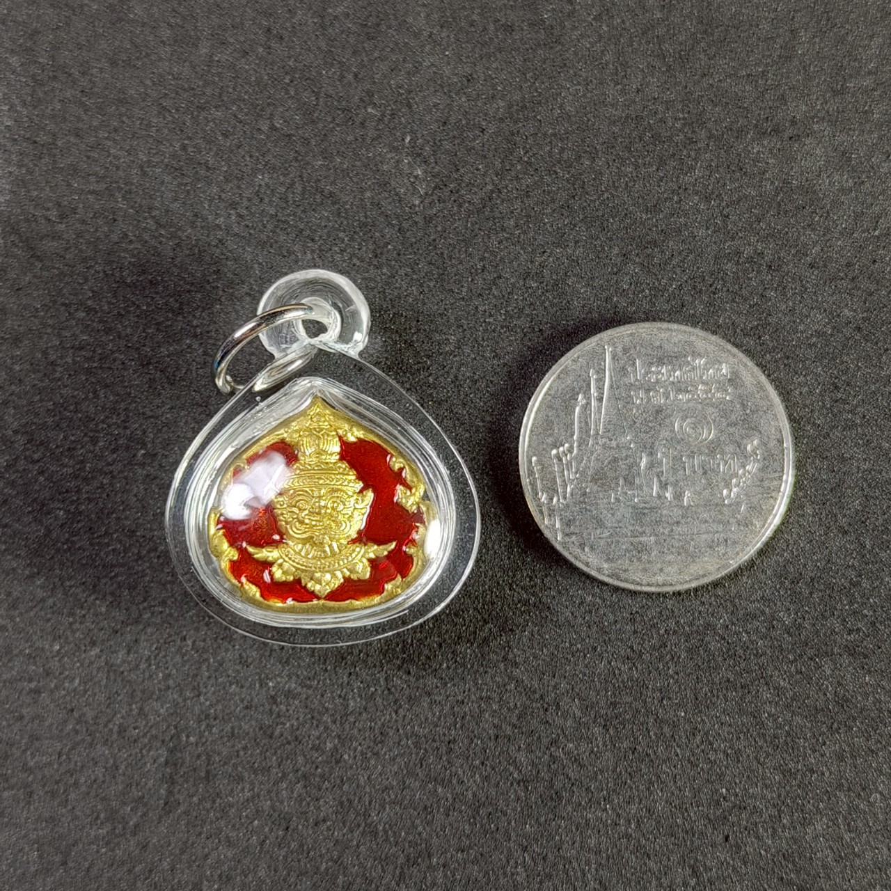 เหรียญหัวแหวนท้าวเวสสุวรรณโณ พิมพ์ใบโพธิ์ รุ่นทรัพย์เศรษฐีบารมีปู่เวสฯ (หลวงพ่ออิฏฐ์ วัดจุฬามณี ปลุกเสก)