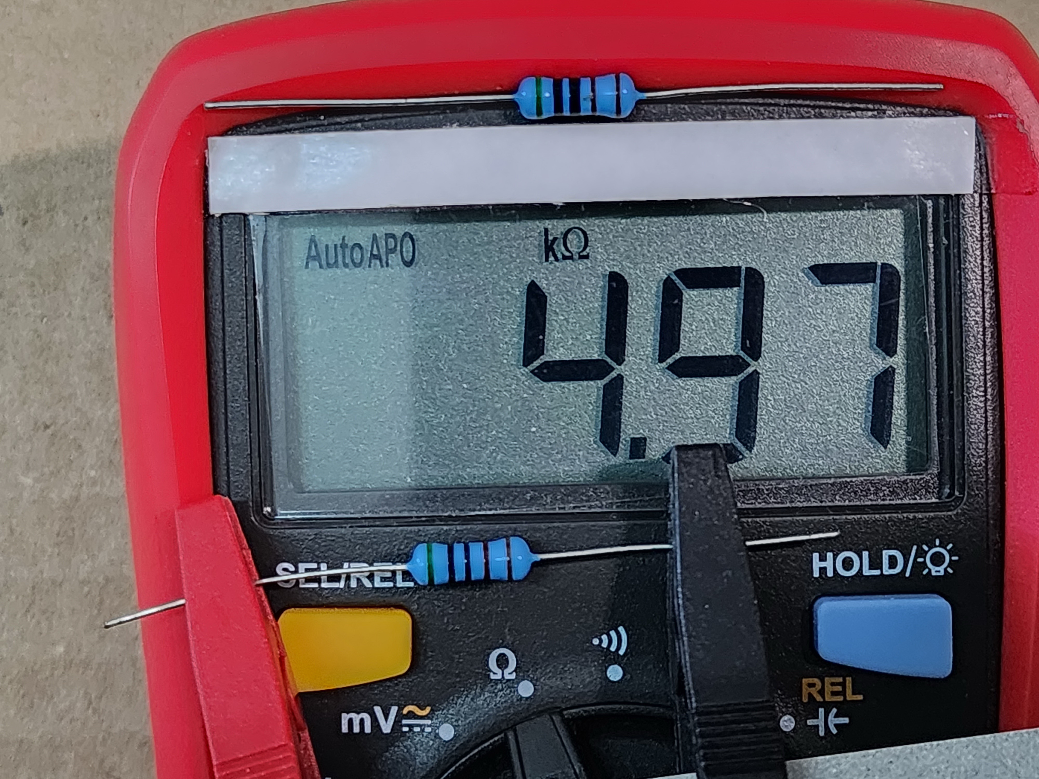 ตัวต้านทาน 5K Ohm 5 แถบสี มีสีอะไรบ้าง ตามรูปอ่านค่าได้กี่โอห์ม