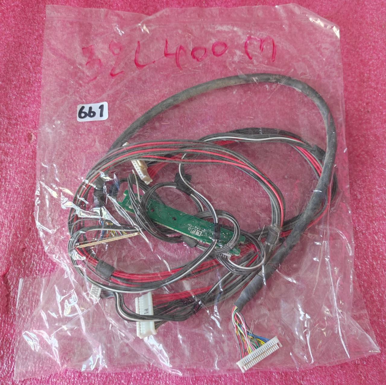 ชุดสายแพร 661 SHARP LC-32L400M
