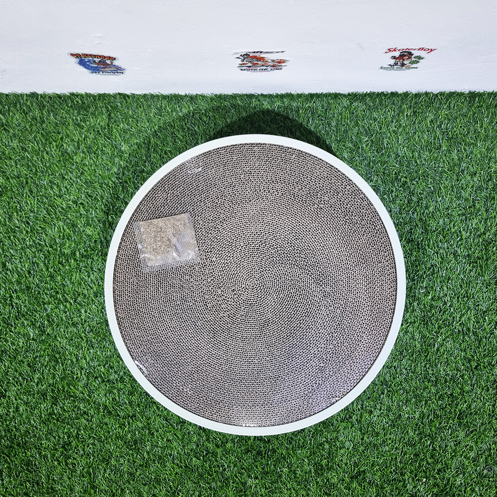 [1100] ของเล่นแมว บอลกระดิ่งด้านล่าง กระดาดลังลับเล็บด้านบน แก้ปัญหาแมวทำลายบ้าน