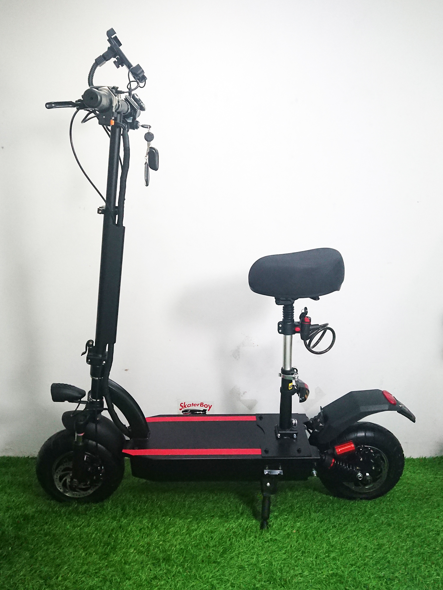 [0601] สกู็ตเตอร์ไฟฟ้า รุ่น BigScoot ล้อ 11 นิ้ว แบตเตอรี่ 60V ใช้เดินทางจริงจัง ฟังก์ชั่นเพียบ Electric scooter