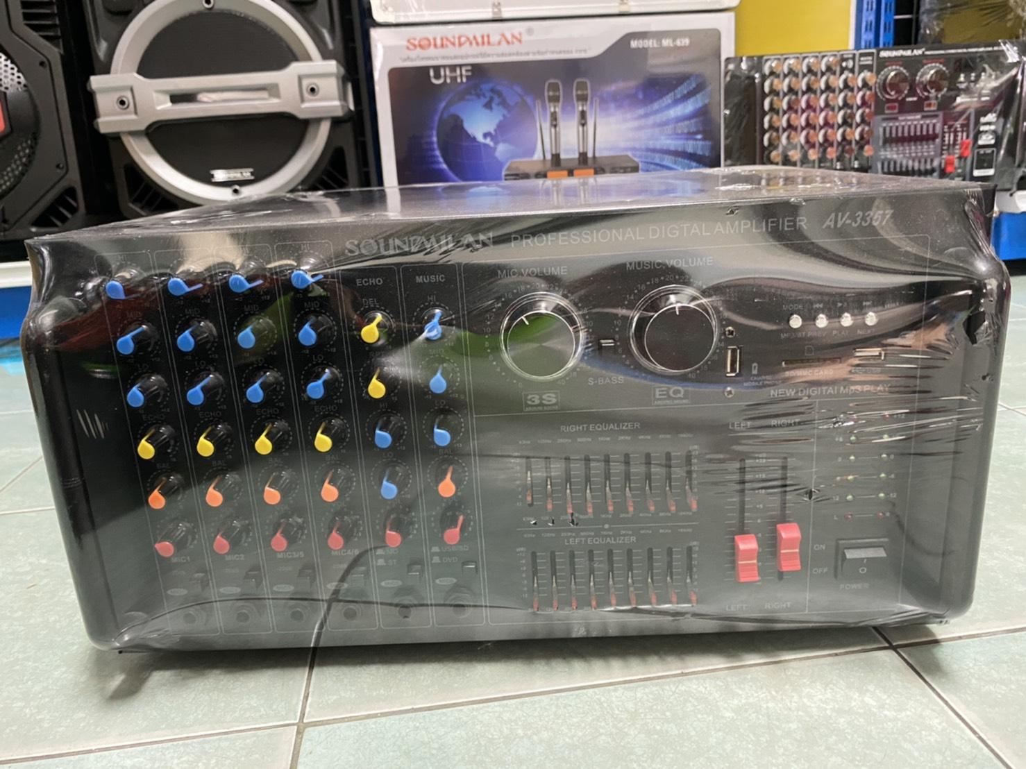 พาวเวอร์แอมป์ Soundmilan รุ่น AV -3357