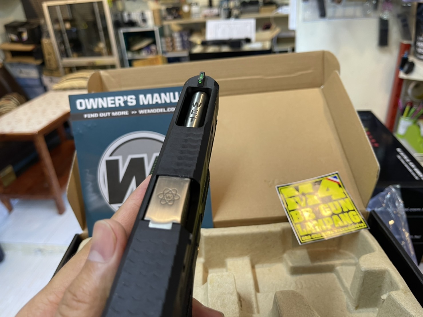 WE - Glock 34 G-Force T1 เฟรมดำ สไลด์ดำ ท่อเงิน