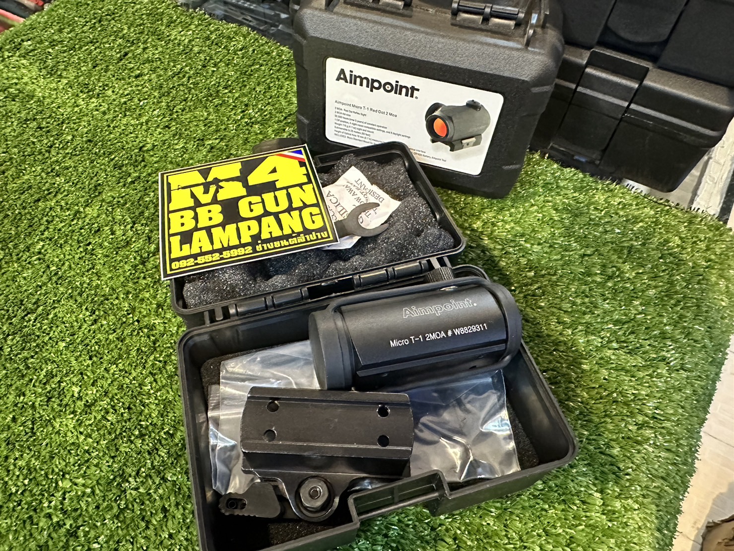 Dot: Aimpoint Micro T-1