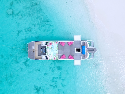 อันดับ 1 เลซี่ ทัวร์เกาะพีพี อ่าวมาหยา อ่าวปิเละ เกาะไผ่ โดยเรือคาตามารัน 2 ชั้น Lazy Phi Phi Island-Bamboo Island - Maya Bay - Pileh Lagoon by Catamaran 2 storeys