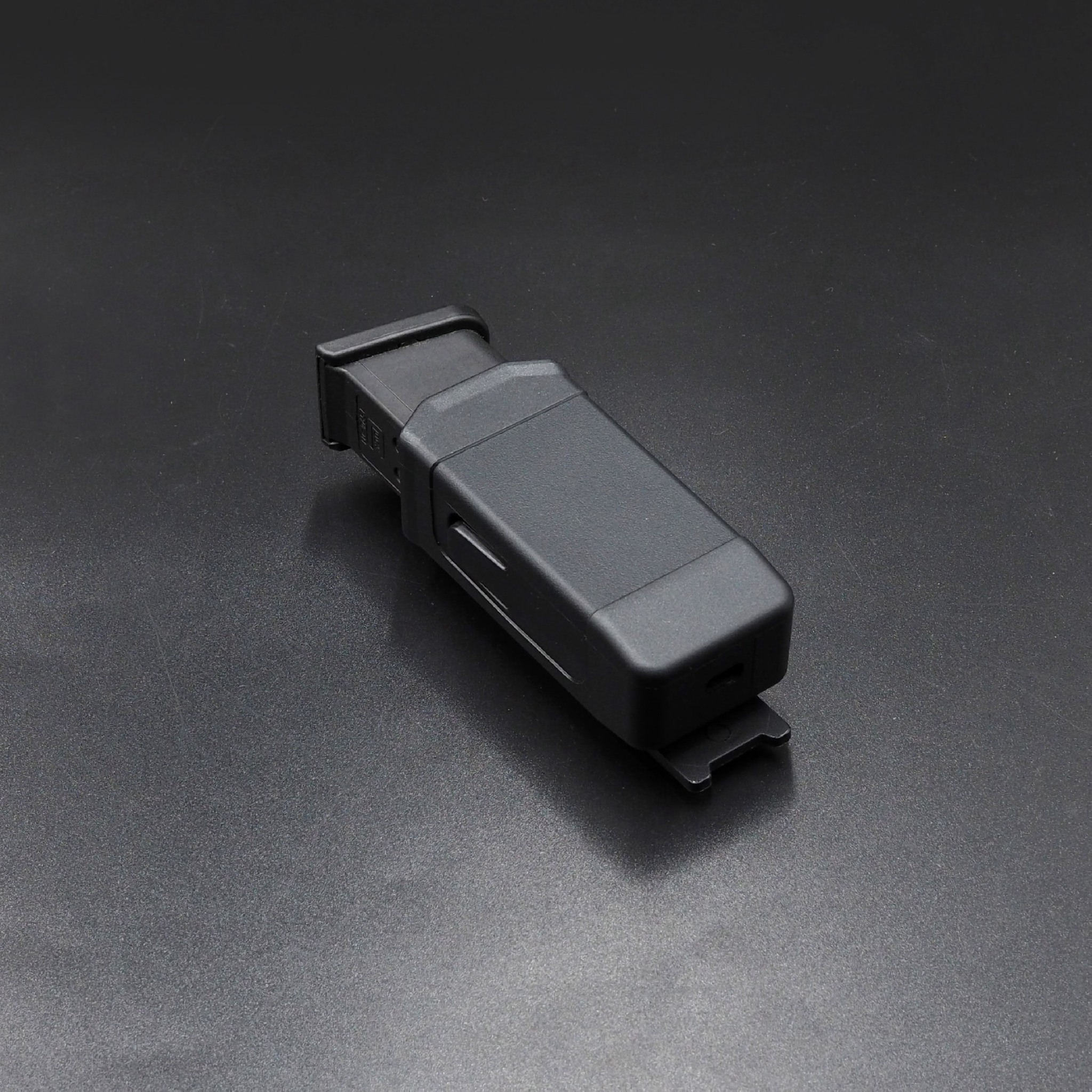 ซองแม็กกาซีนเดี่ยว Polymer 9 mm. (K0220)