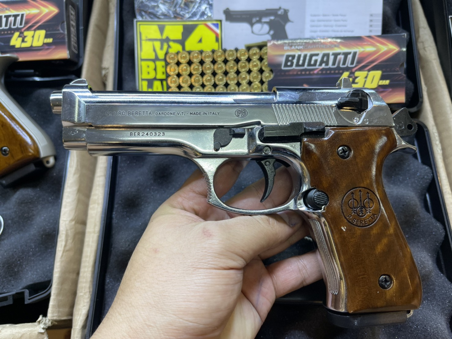 RETAY บาเรทต้า MOD 92 เงินเงา ด้าม ไม้