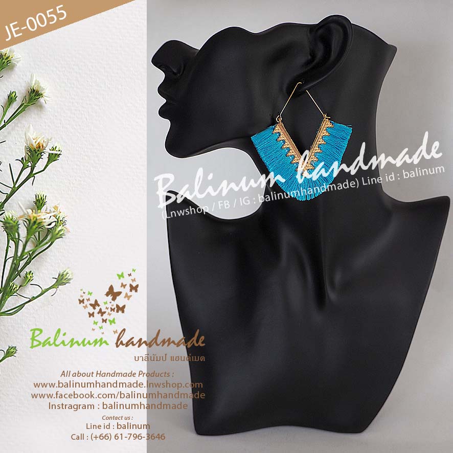 Bohemian Handmade Earring ต่างหูแฮนด์เมด ประดับพู่สีฟ้า สไตล์โบฮีเมียน เก๋มากค่ะ
