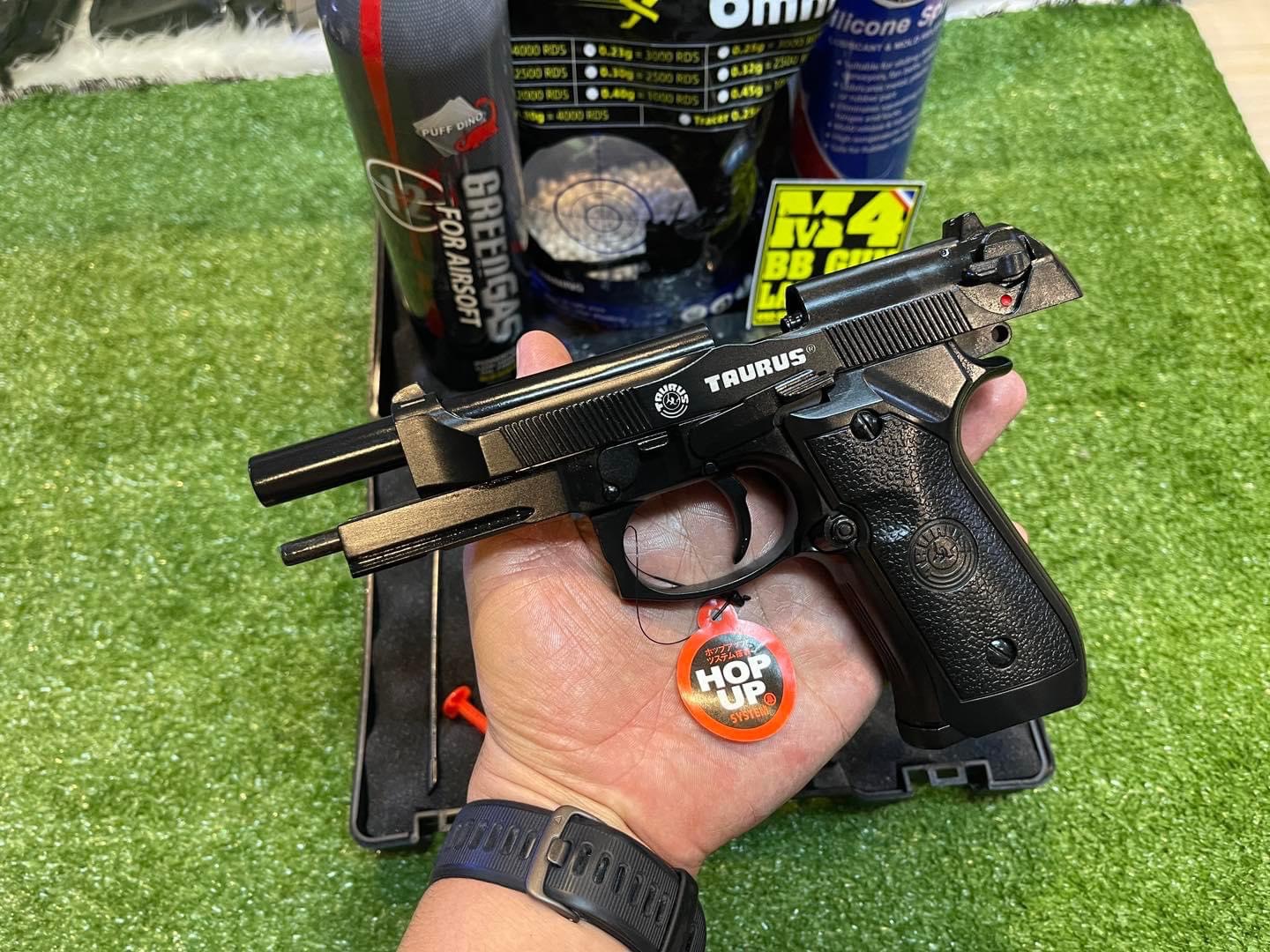 Double Bell 736 - Taurus PT92 BK