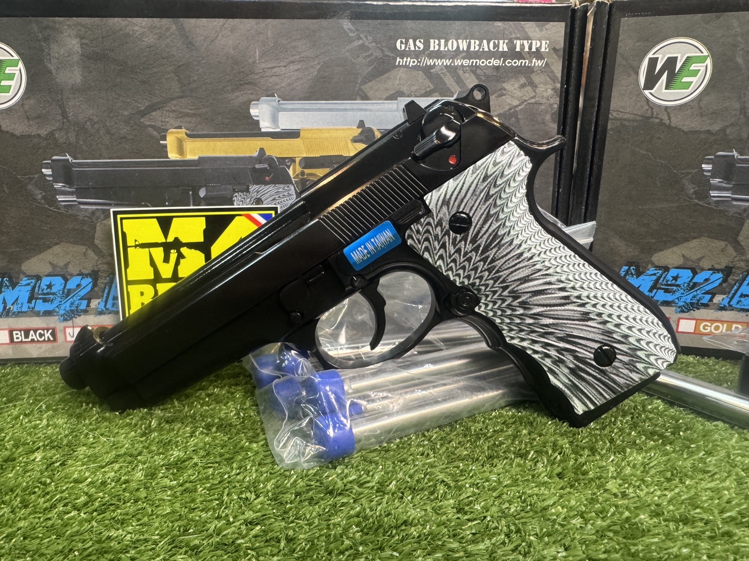 WE M92 EAGLE Full Auto GBB (Black)