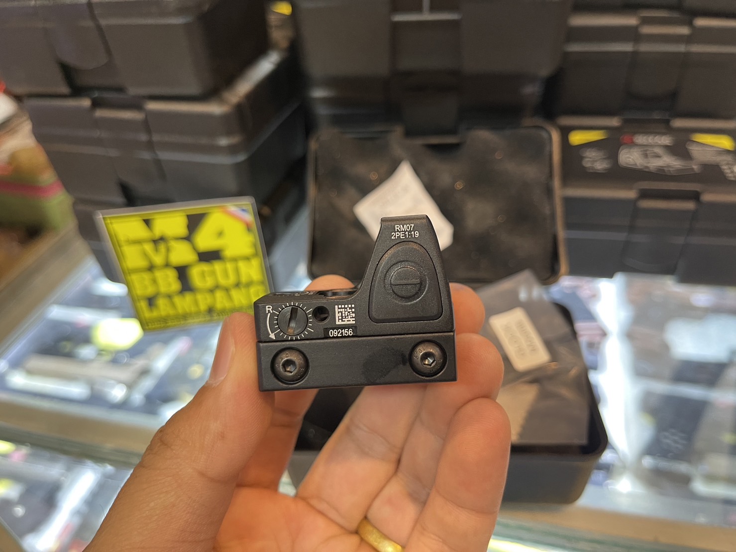 SOTAC : REDDOT TRIJICON RMR กล้องจุดแดง มีขาจับสำหรับปืนสั้น Glcok