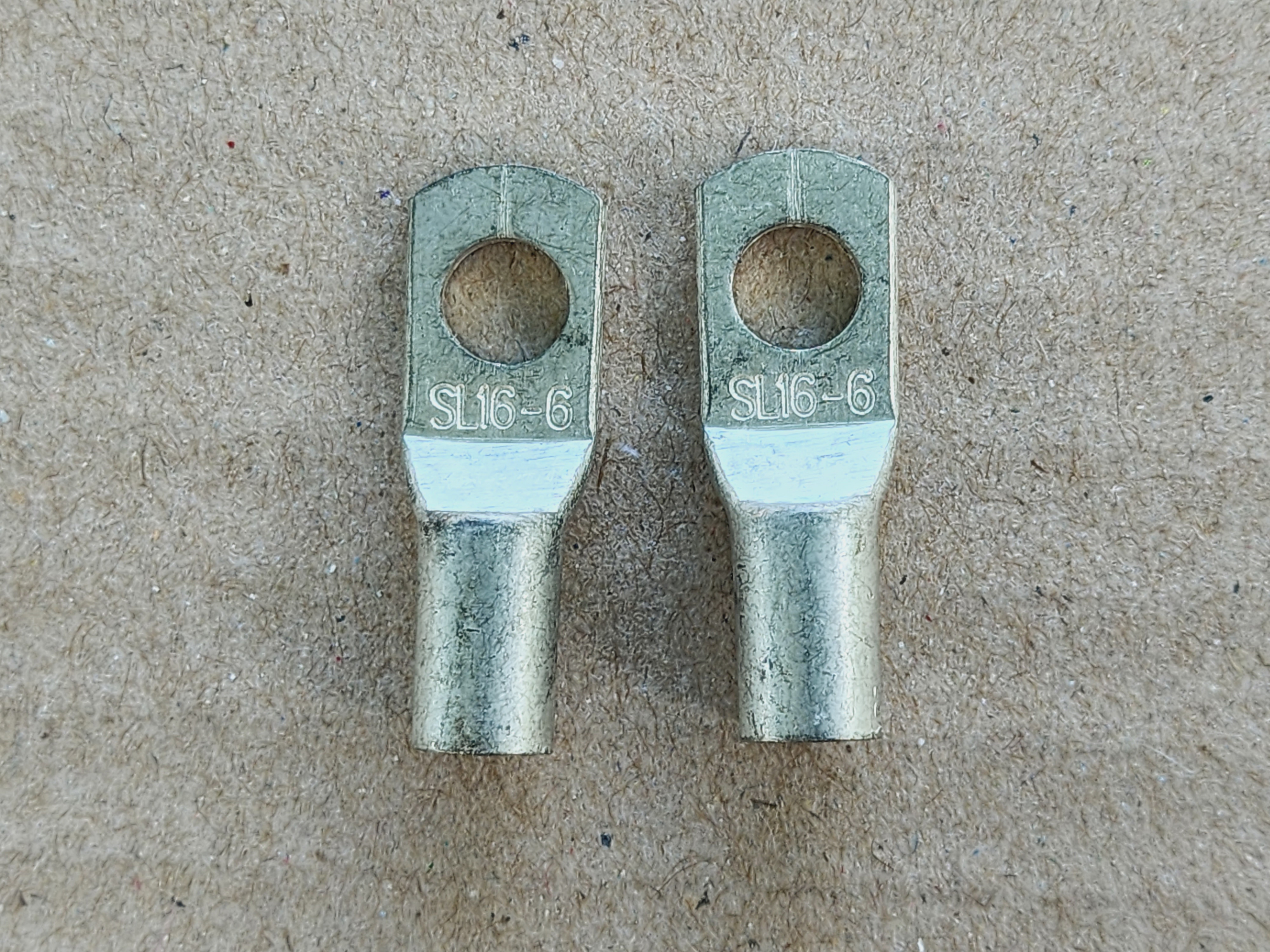 รูปหางปลากลม เปลือย ( ไม่หุ้มฉนวน )