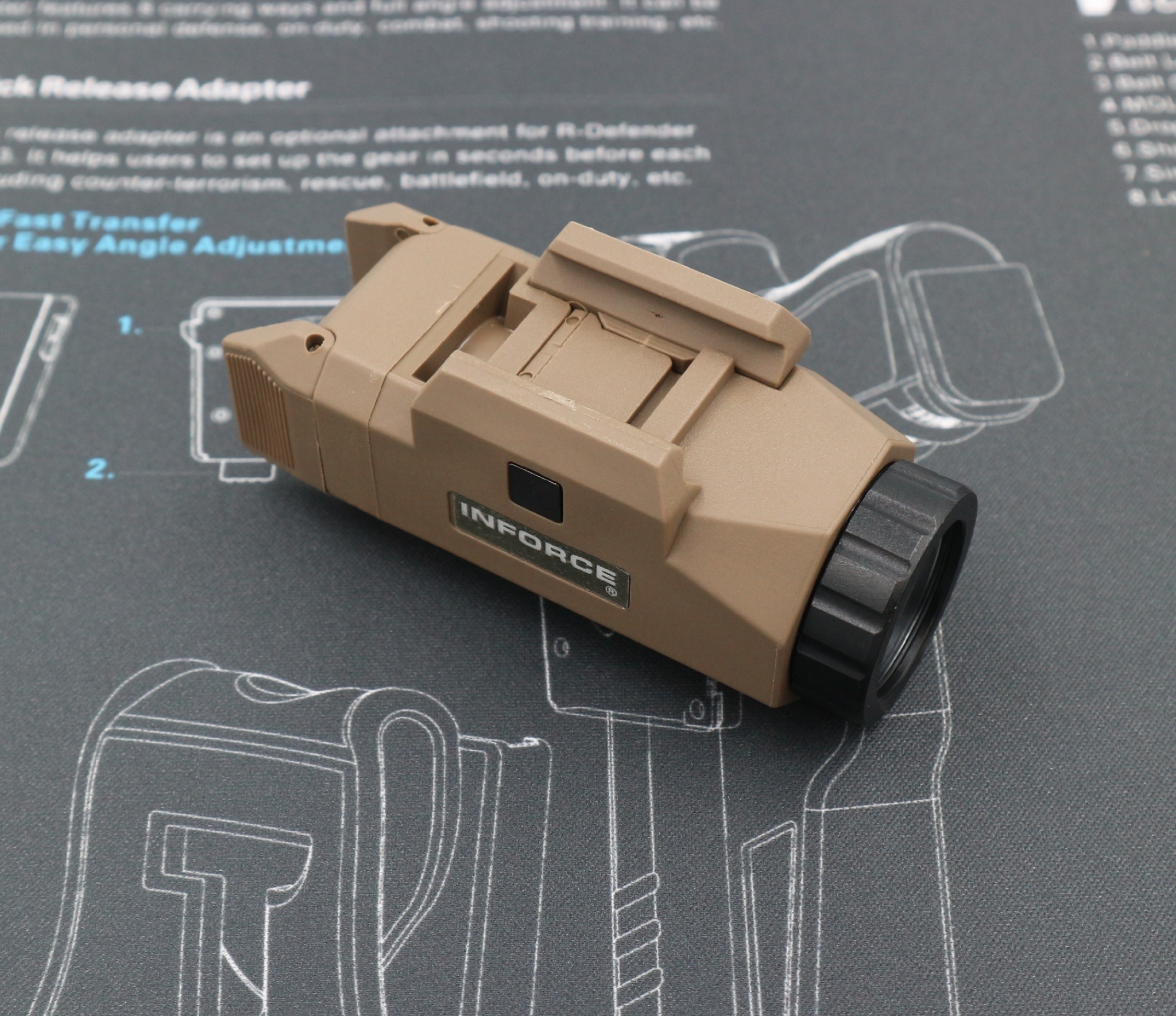 ไฟฉาย Emissive รุ่น APL (ตัวยาว) (K0990)