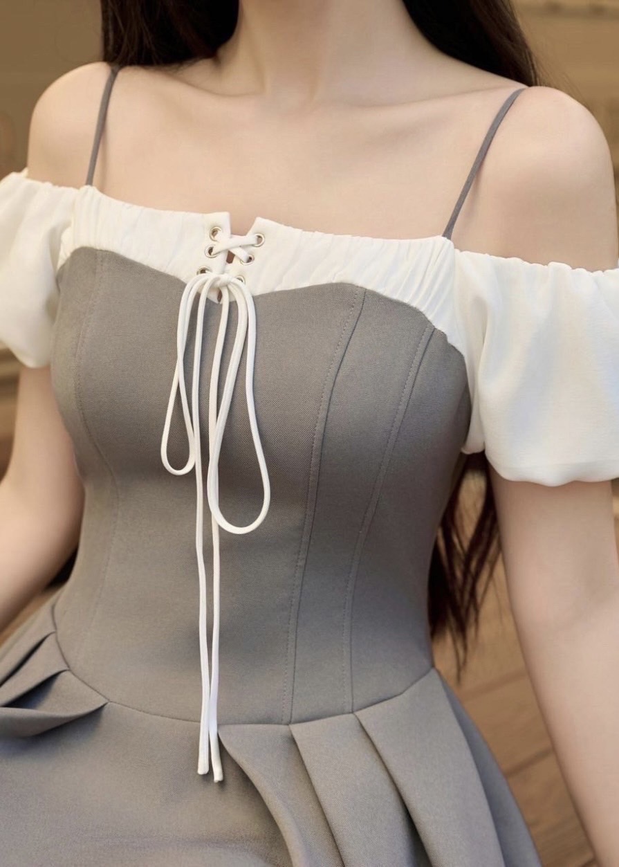 (ป้าย Chanat) มินิเดรสสีเทาสายสปาเกตตี้