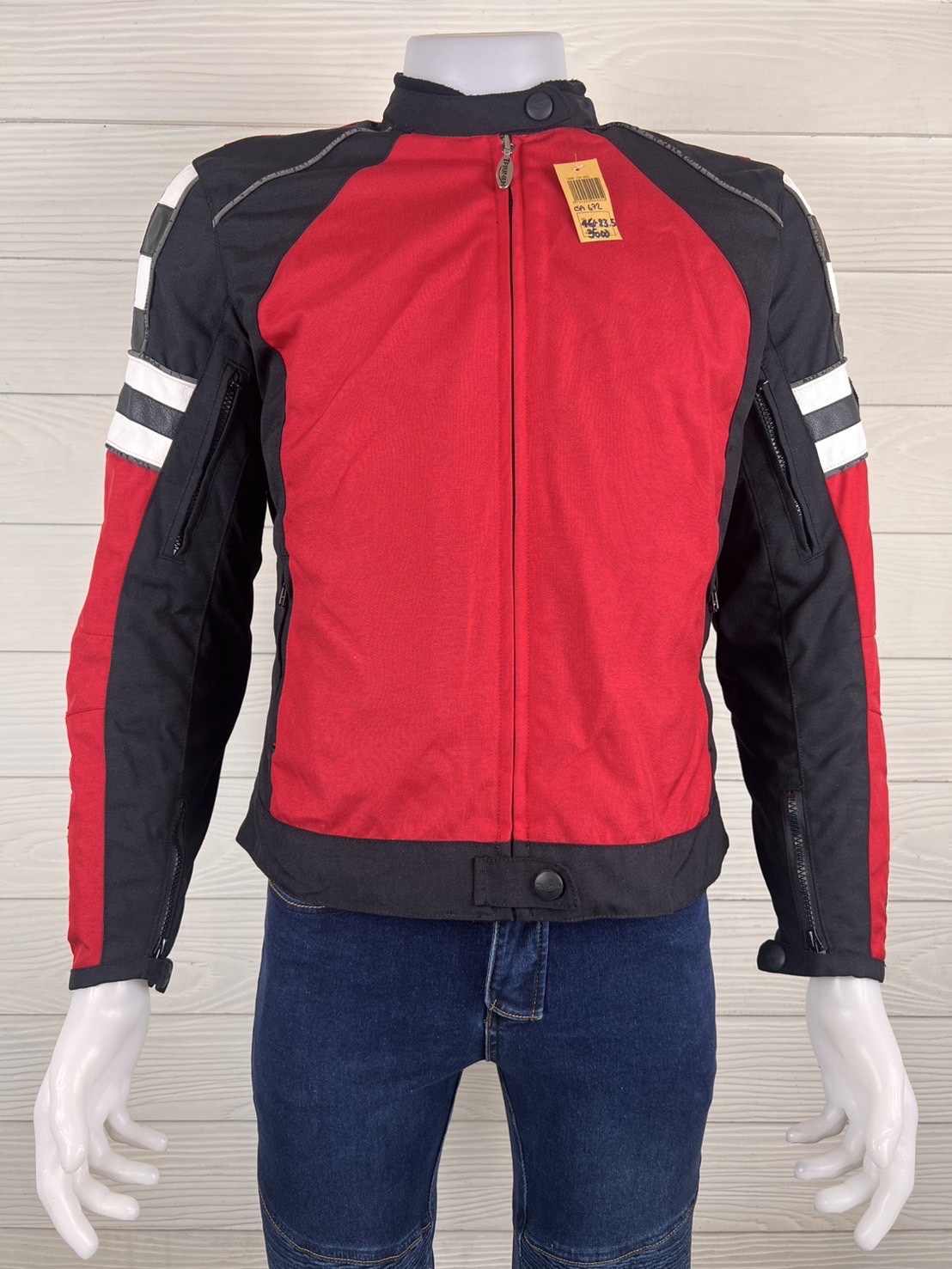 เสื้อขี่มอเตอร์ไซด์( มือสอง) CSA 672 : อก 44" ยาว 23" (M) Triumph