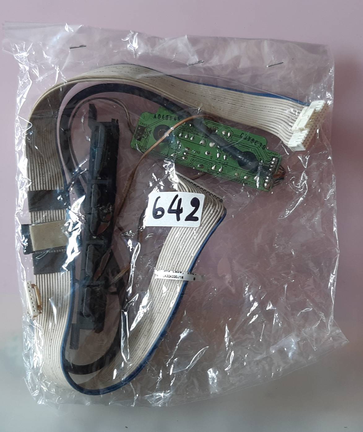 ชุดสายแพร 642 Samsung LA32A330J1N