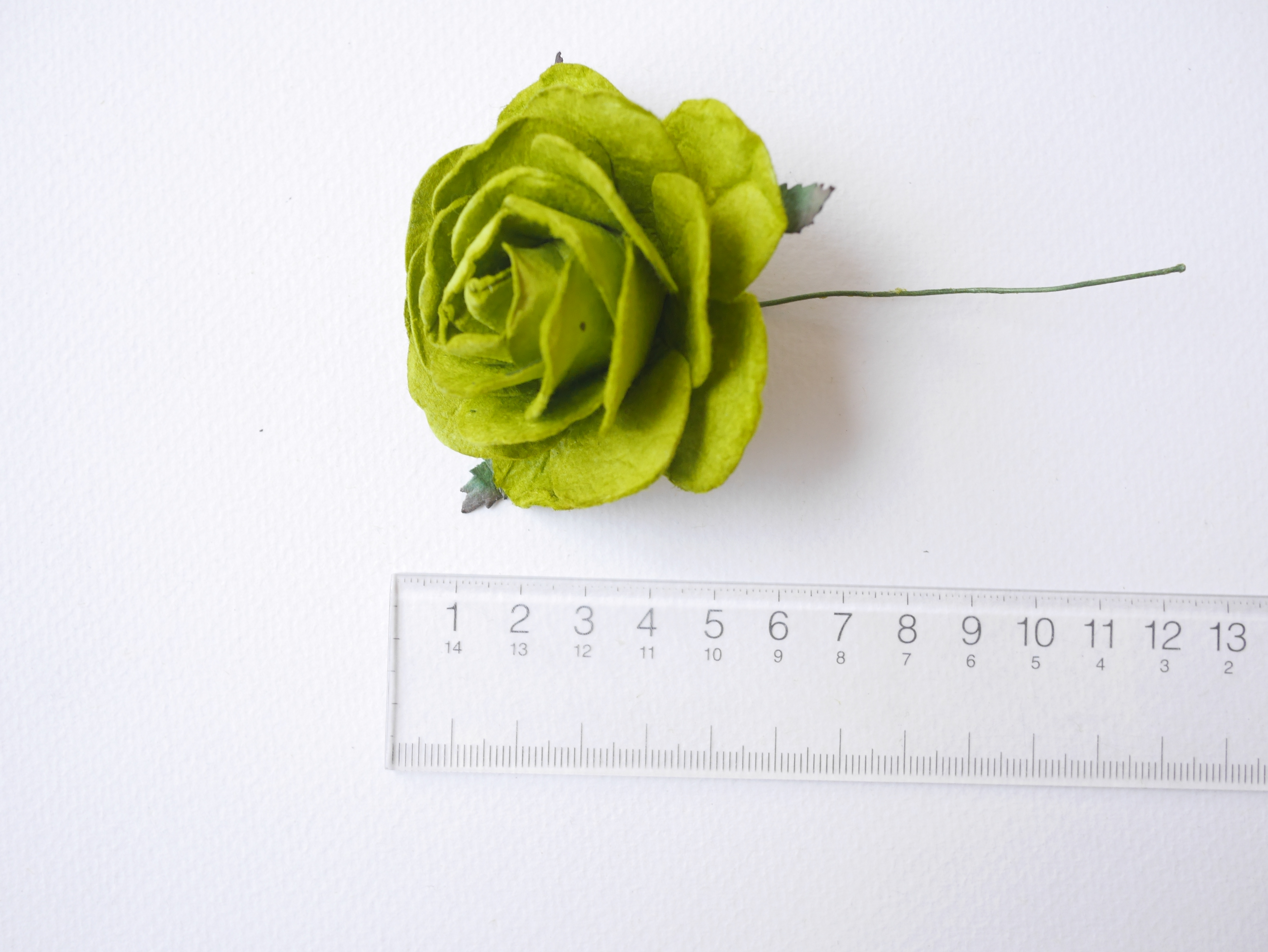 ดอกไม้กระดาษสา ขนาด 6.5 cm., สำหรับของชำร่วย, งานแต่งงาน, สีเขียว #158 color. Paper flower, handmade flowers supplies, wedding decoration:10 Pieces mulberry rose, 6.5 cm. green color.