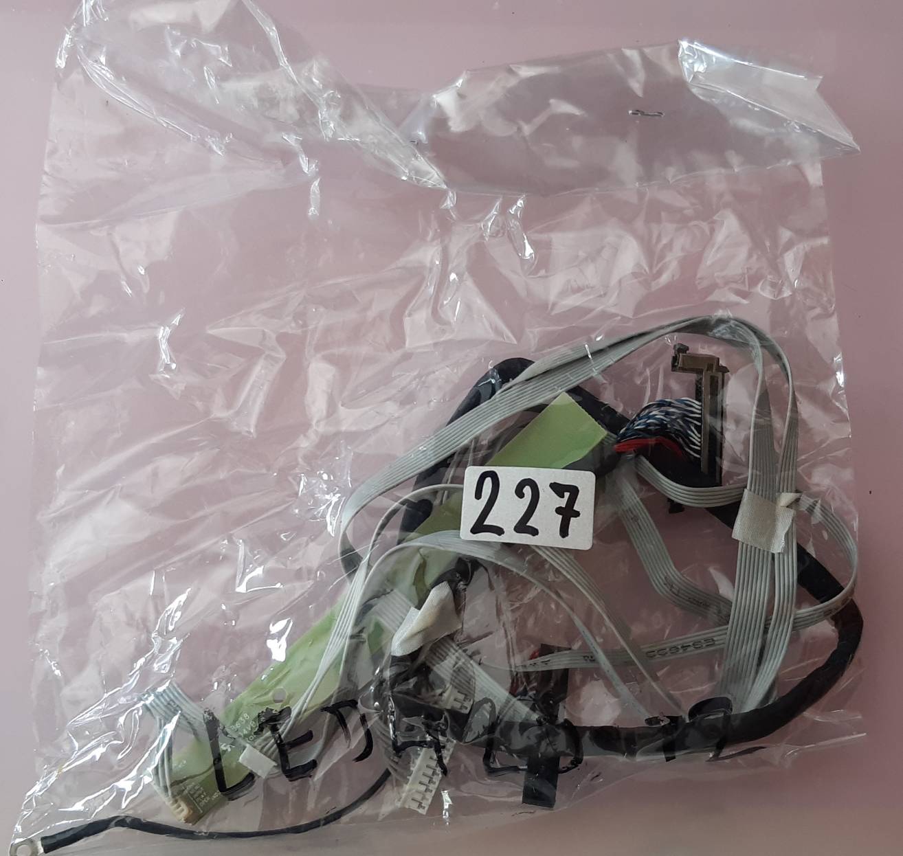ชุดสายแพร 227 Family LED42D-T2