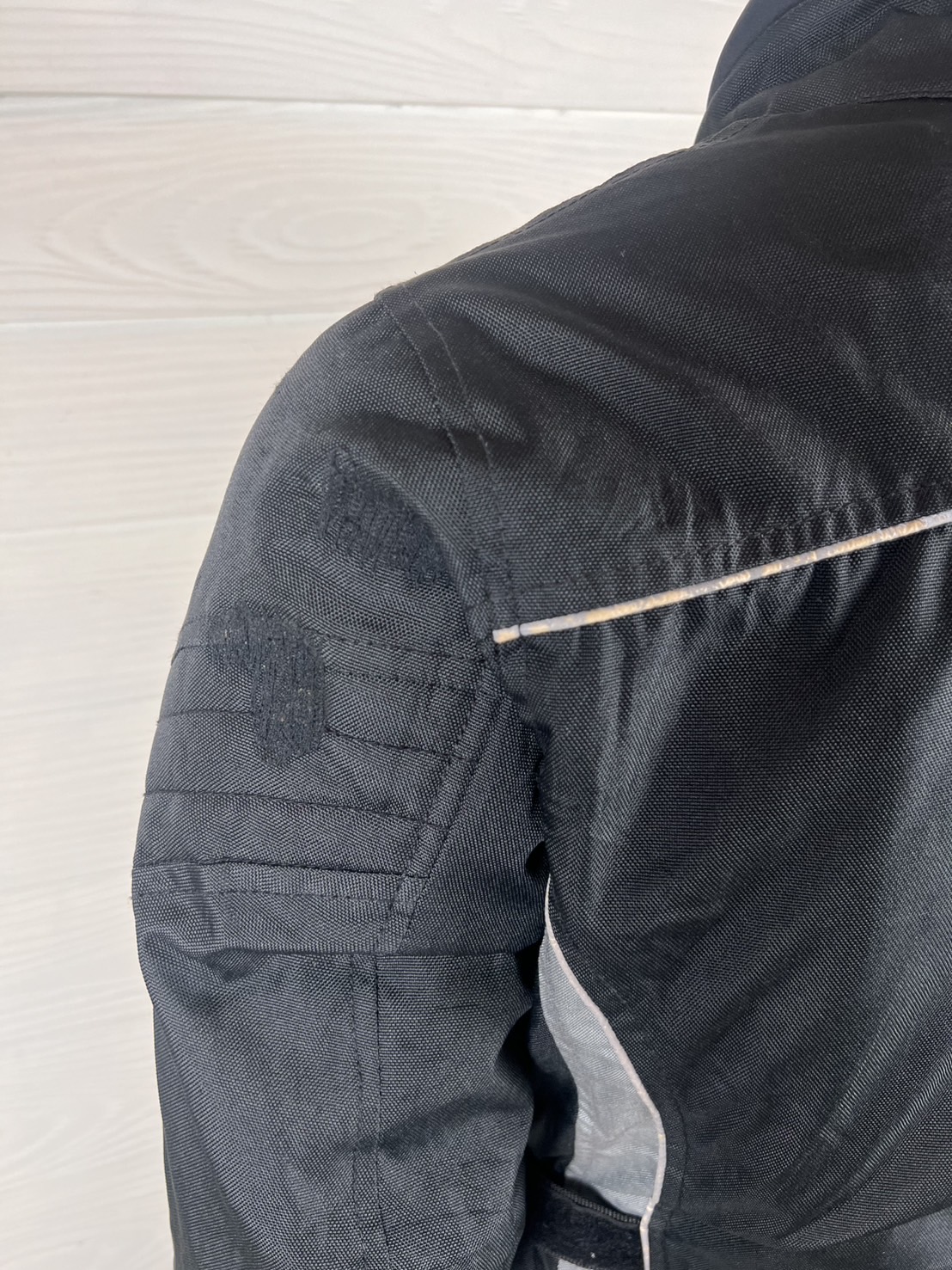 เสื้อขี่มอเตอร์ไซด์( มือสอง) CTA 596 : อก 40-42" ยาว 26" (M) Weise