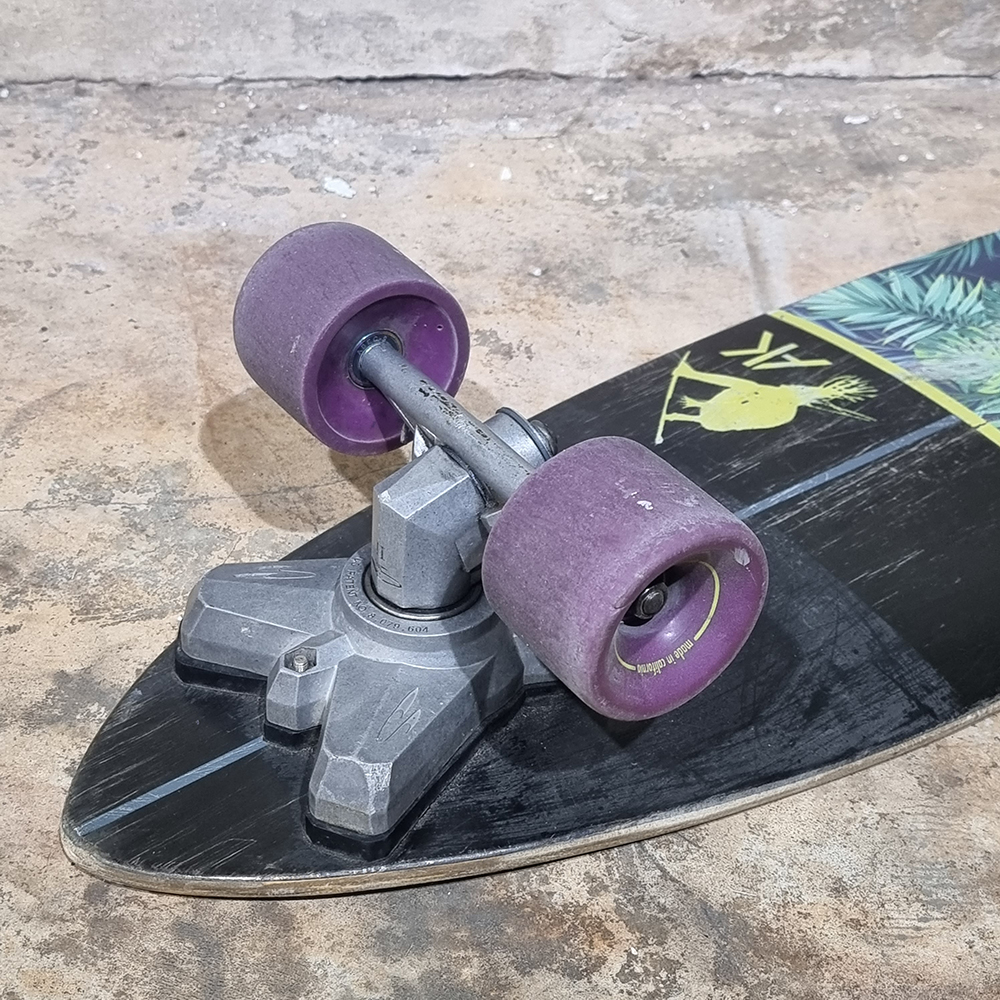 0202 us Swelltech Surfskate มือ1-2 ทรัคหมุน360องศา surf simulator ราคาสุดคุ้ม